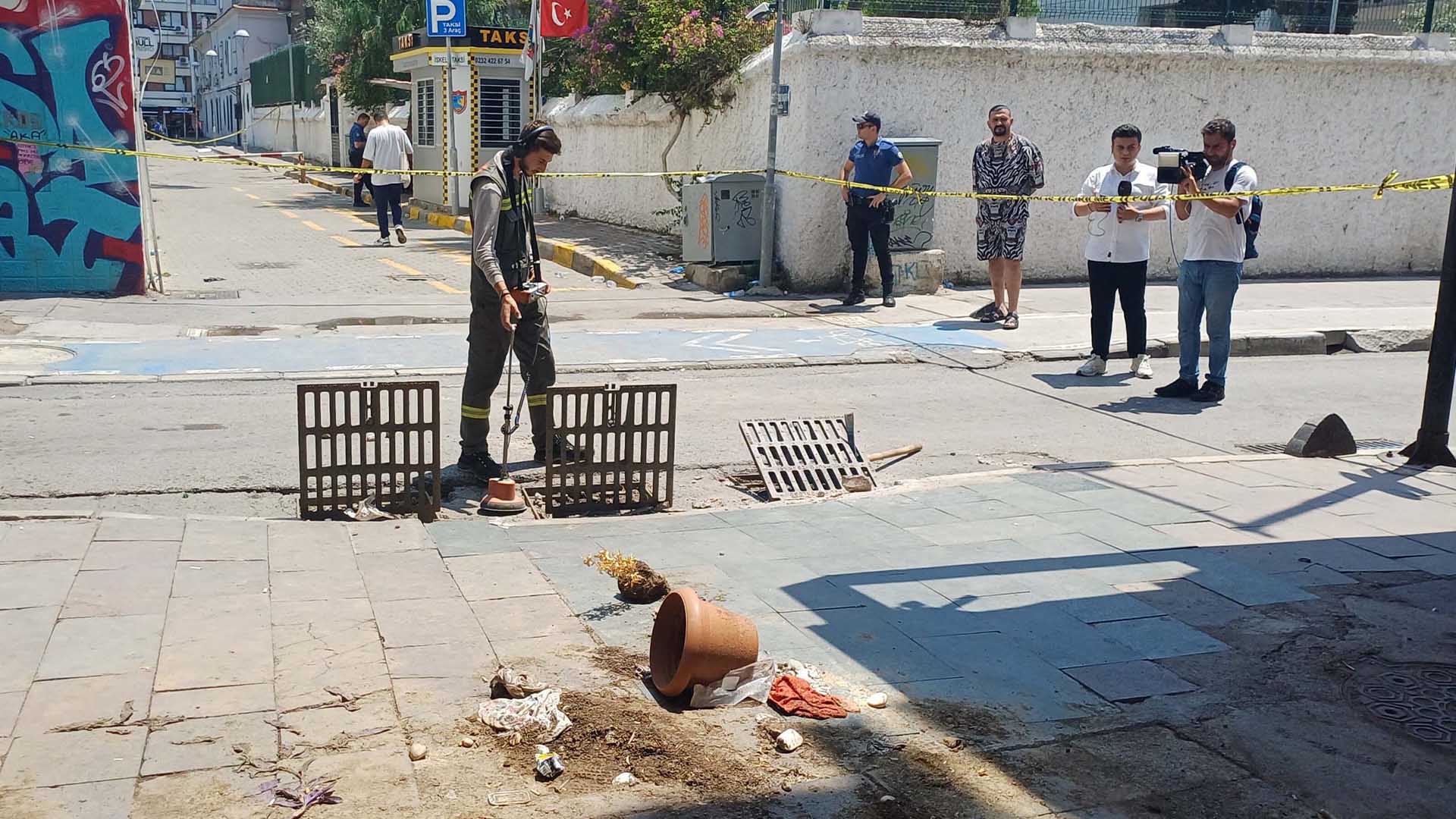 Sokakta Elektrik Akımına Kapılıp Öldüler Birbirlerini Tanımıyorlarmış 4