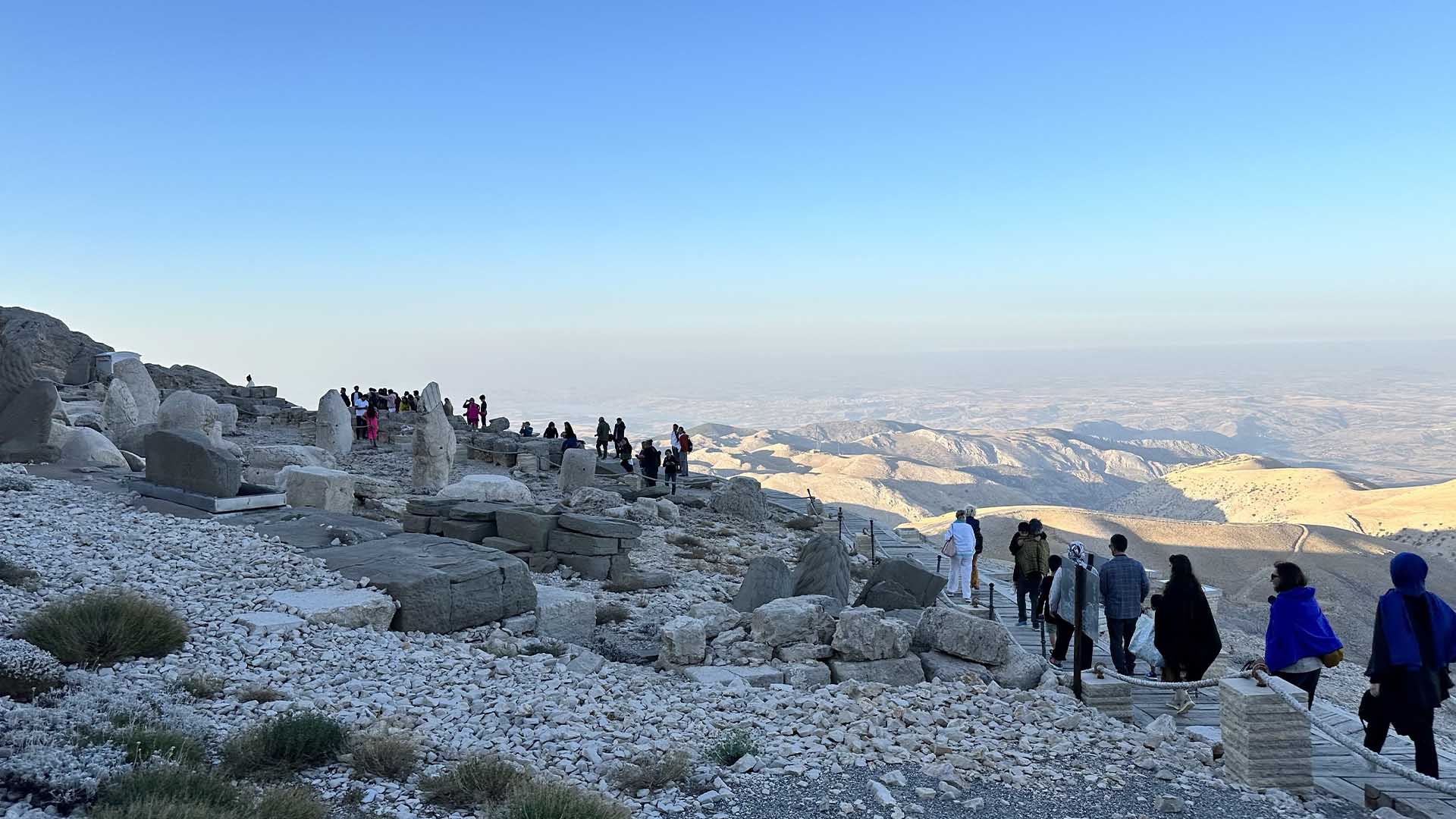 27 Ülkeden 54 Sanatçı Nemrut’ta Gün Doğumunu Izledi 3