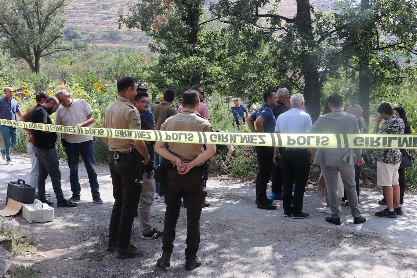 Ağabeyinin Uyuşturucu Deposunu Polise Ihbar Etti 2