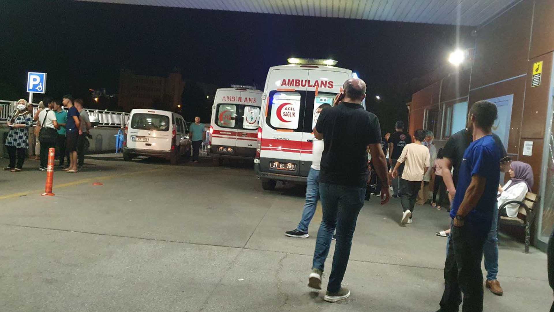 Çınar’da Akrabalar Arasında Silahlı Kavga 2 Ölü 3 Yaralı