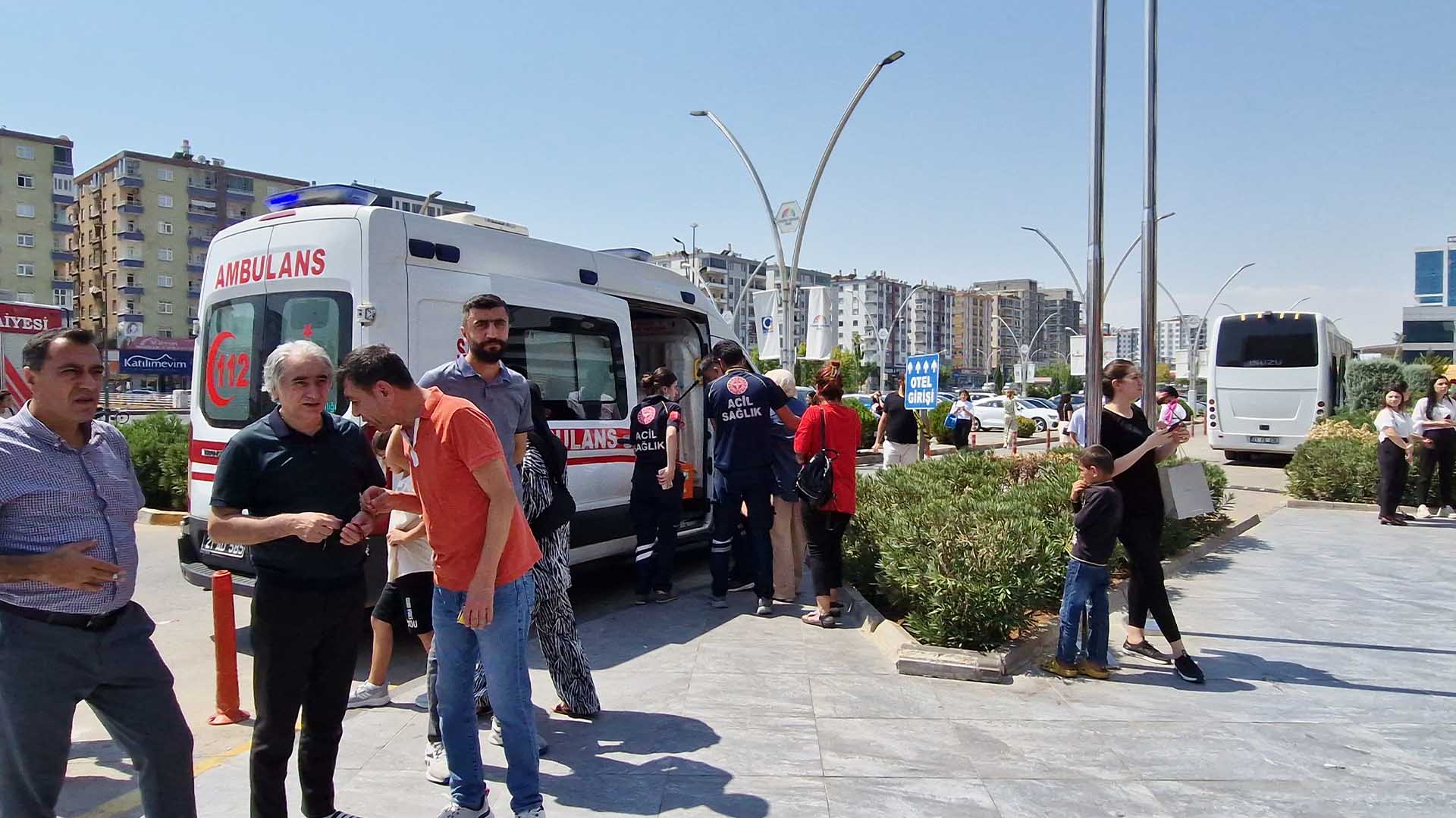 Diyarbakır Ceylan Avm’de Yangın 2