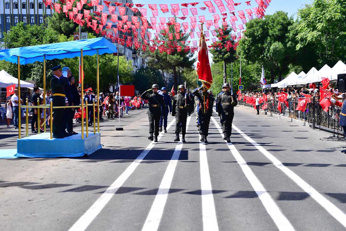 Diyarbakır'da 30 Ağustos’un 102. Yıl Dönümü Etkinlikleri 4