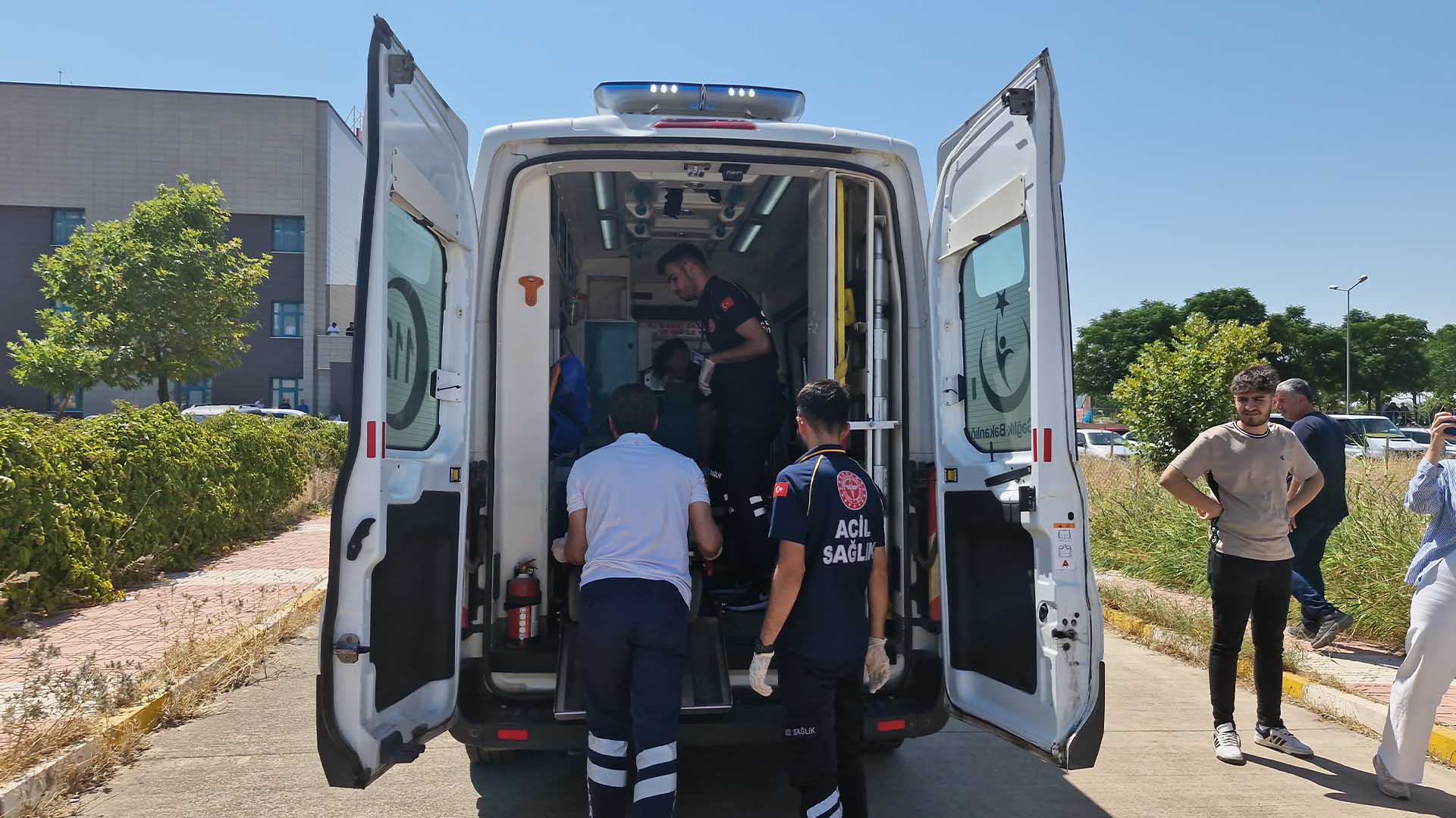 Diyarbakır’da Kalp Krizi Geçirdi, Ambulans Helikopterle Hastaneye Yetiştirildi 1