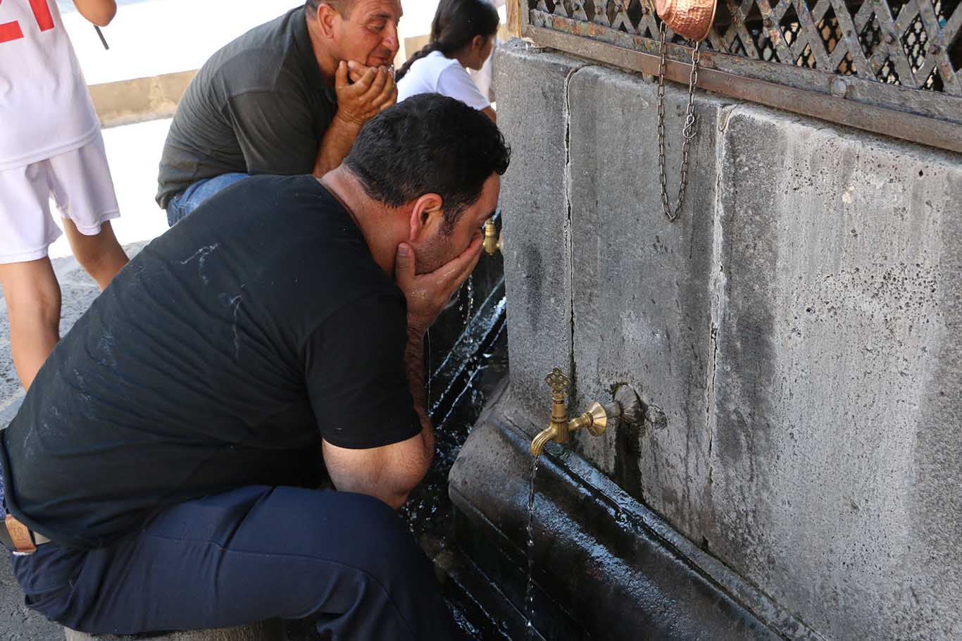 Diyarbakır’da Tarihi Mekanlar Ve Sokaklar Bomboş Kaldı 5