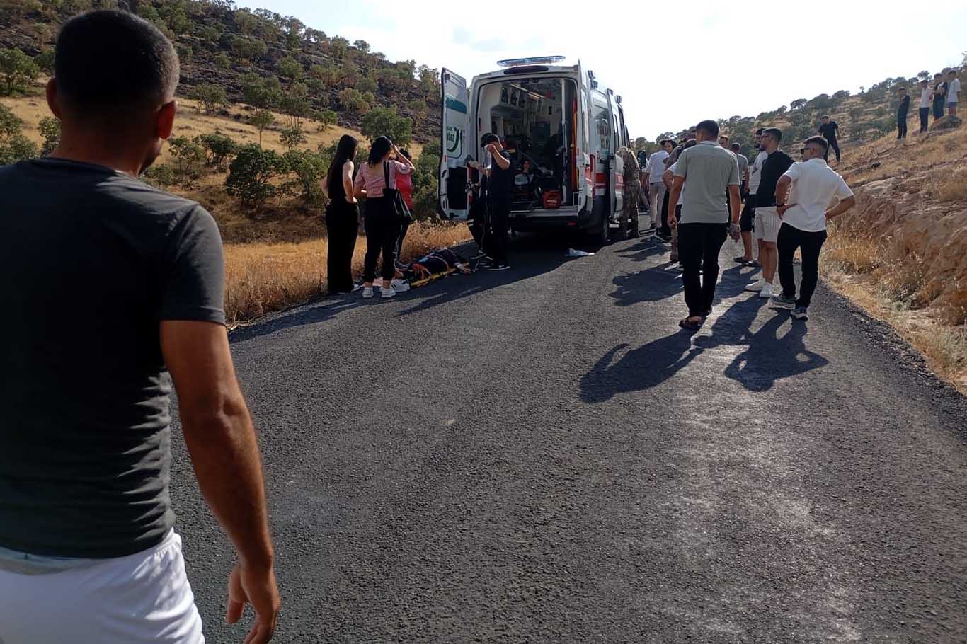 Karasu’dan Dönen Aile Kaza Yaptı 5 Yaralı