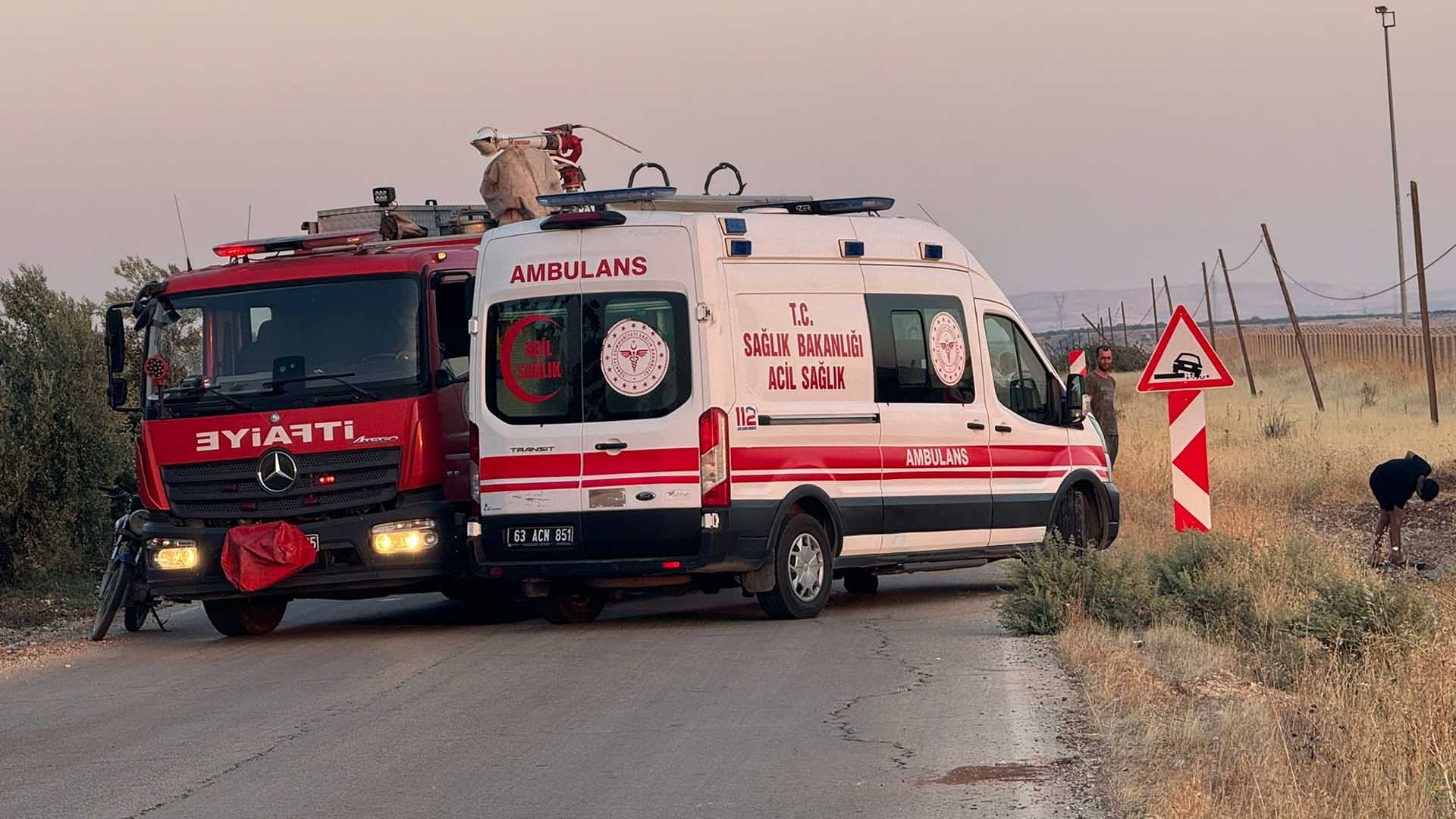 Şanlıurfa Yolunda Otomobil Devrildi 5 Yaralı 1