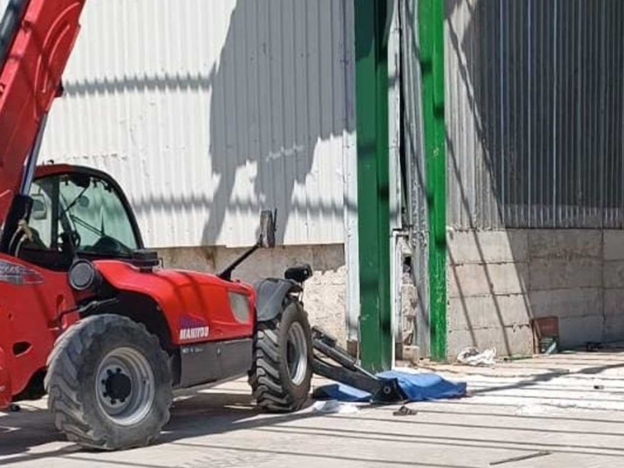 Şanlıurfa'da Fabrikanın Çatısından Düşen Işçi Öldü 1