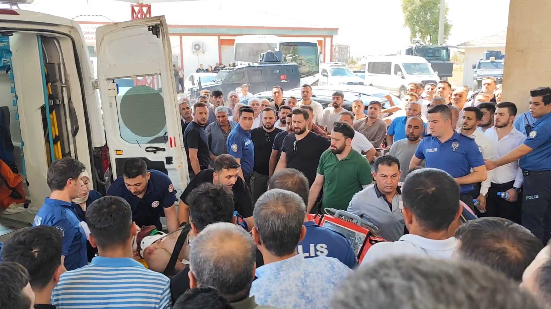 Şirnak’ta Maden İşçi̇leri̇ne Saldiri 1 Ölü 2’Si̇ Ağir 8 Yarali 8