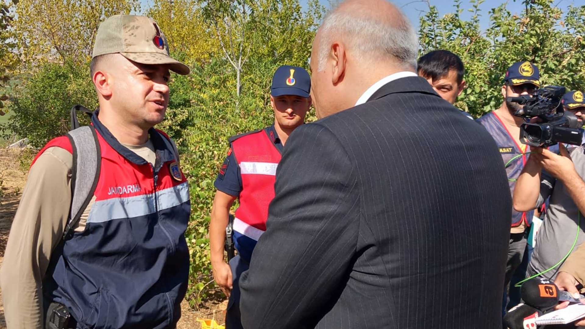 Vali Zorluoğlu, Narin’in Ailesini Ziyaret Etti, Bakan Yelikaya Ile Görüştürdü 8