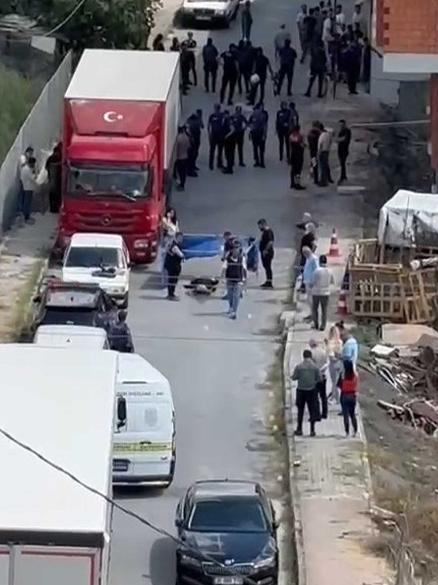 Vatandaşlar Linç Etmek Istedi, Polis Güçlükle Gözaltına Aldı 6