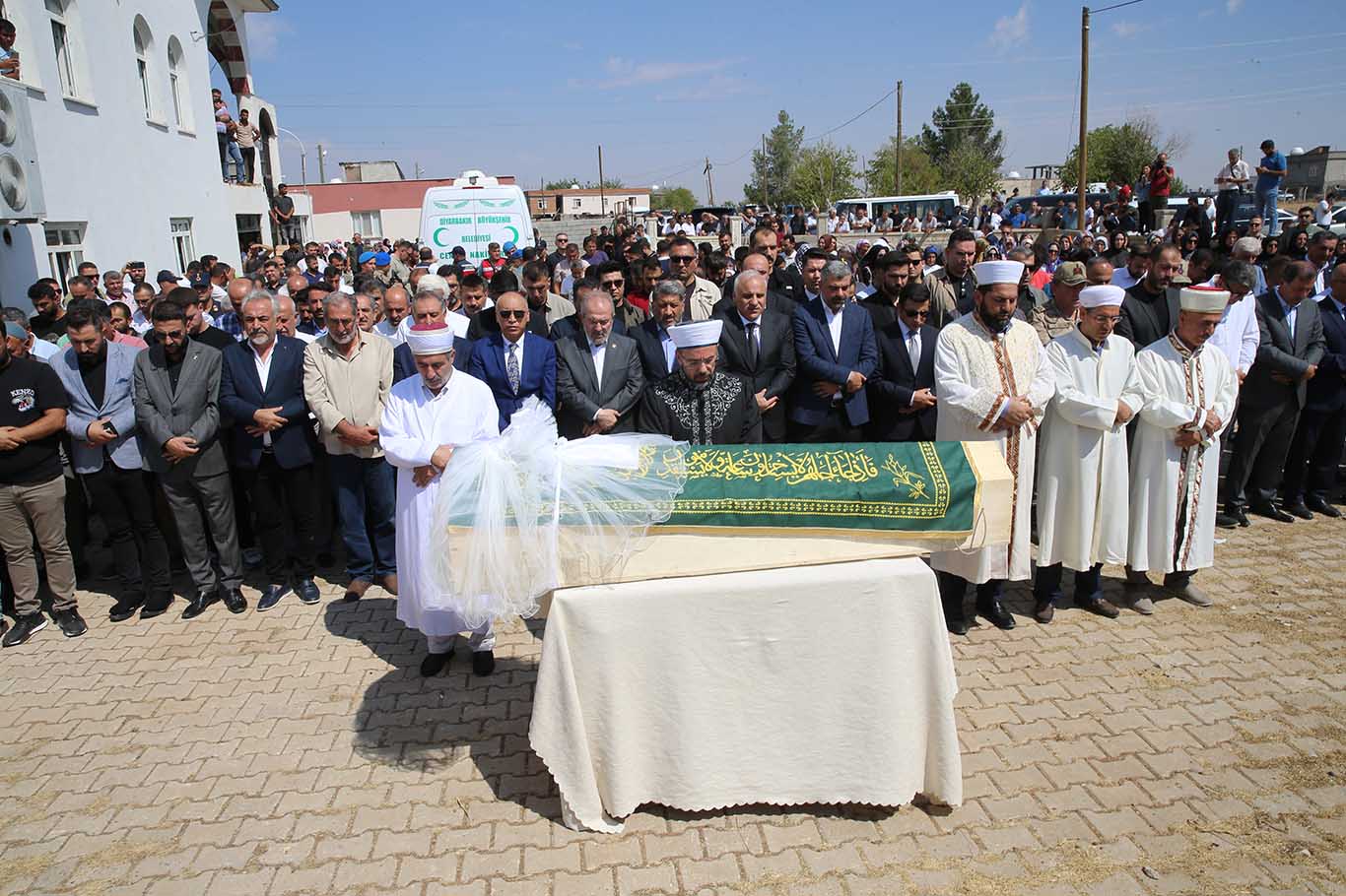 Bugün Burada Musallada Yatan Aslında Vicdanımızdır 5