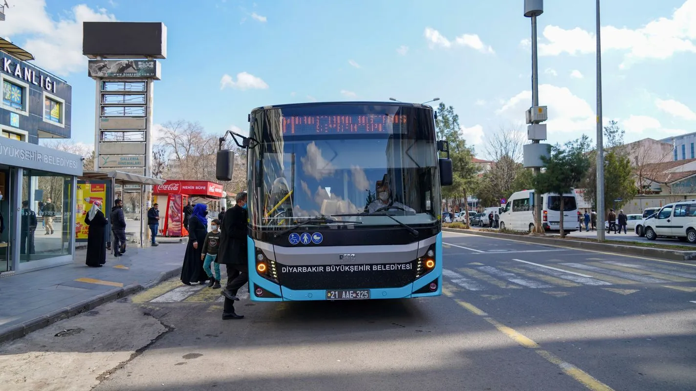 Diyarbakirda Toplu Ulasim Agi Genisliyor