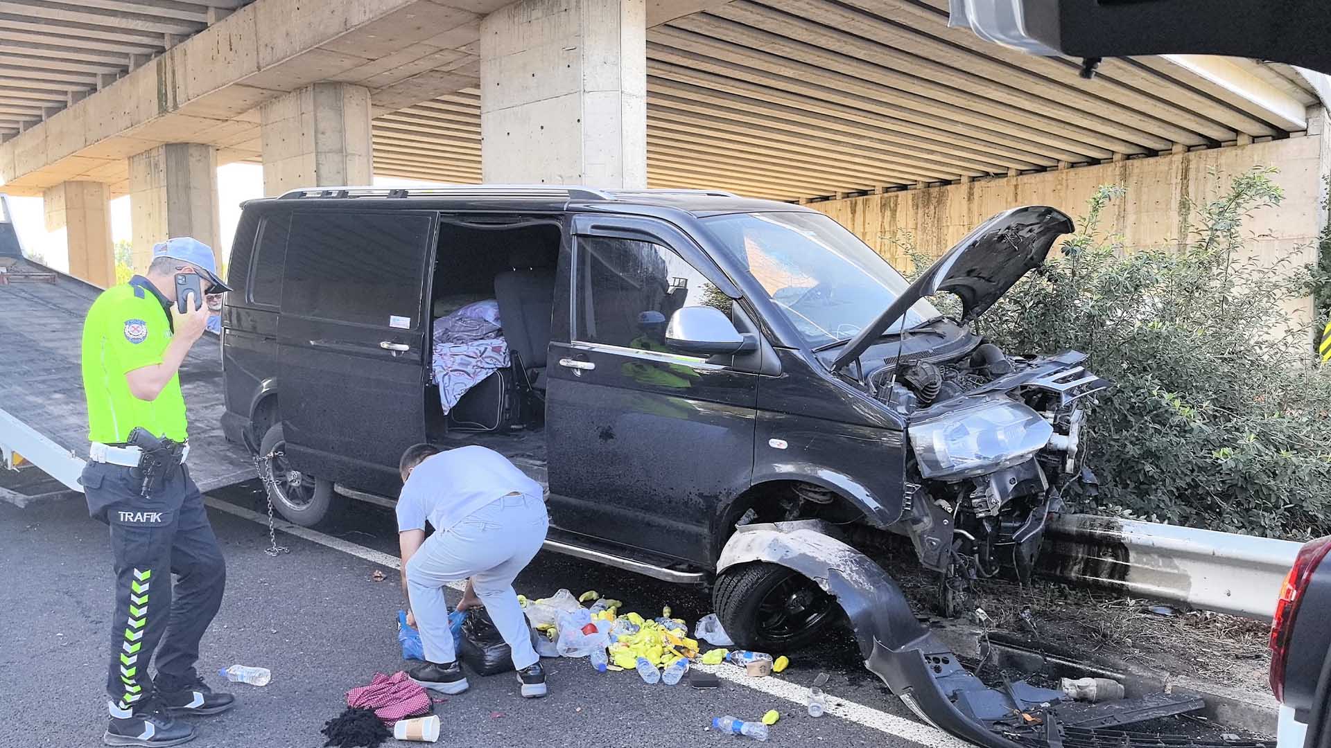 Diyarbakır’daki Taziyeden Dönen Aile Kaza Yaptı 4