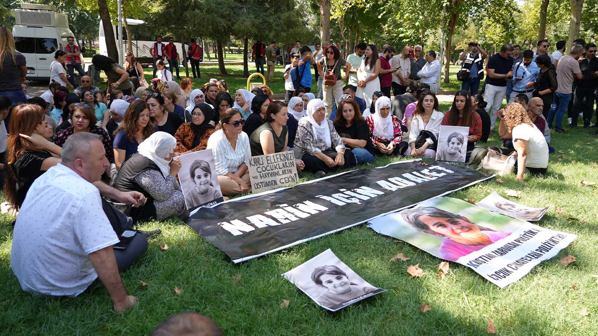 Eş Başkanlar, Narin Güran Için Kurulan Taziyeyi Ziyaret Etti