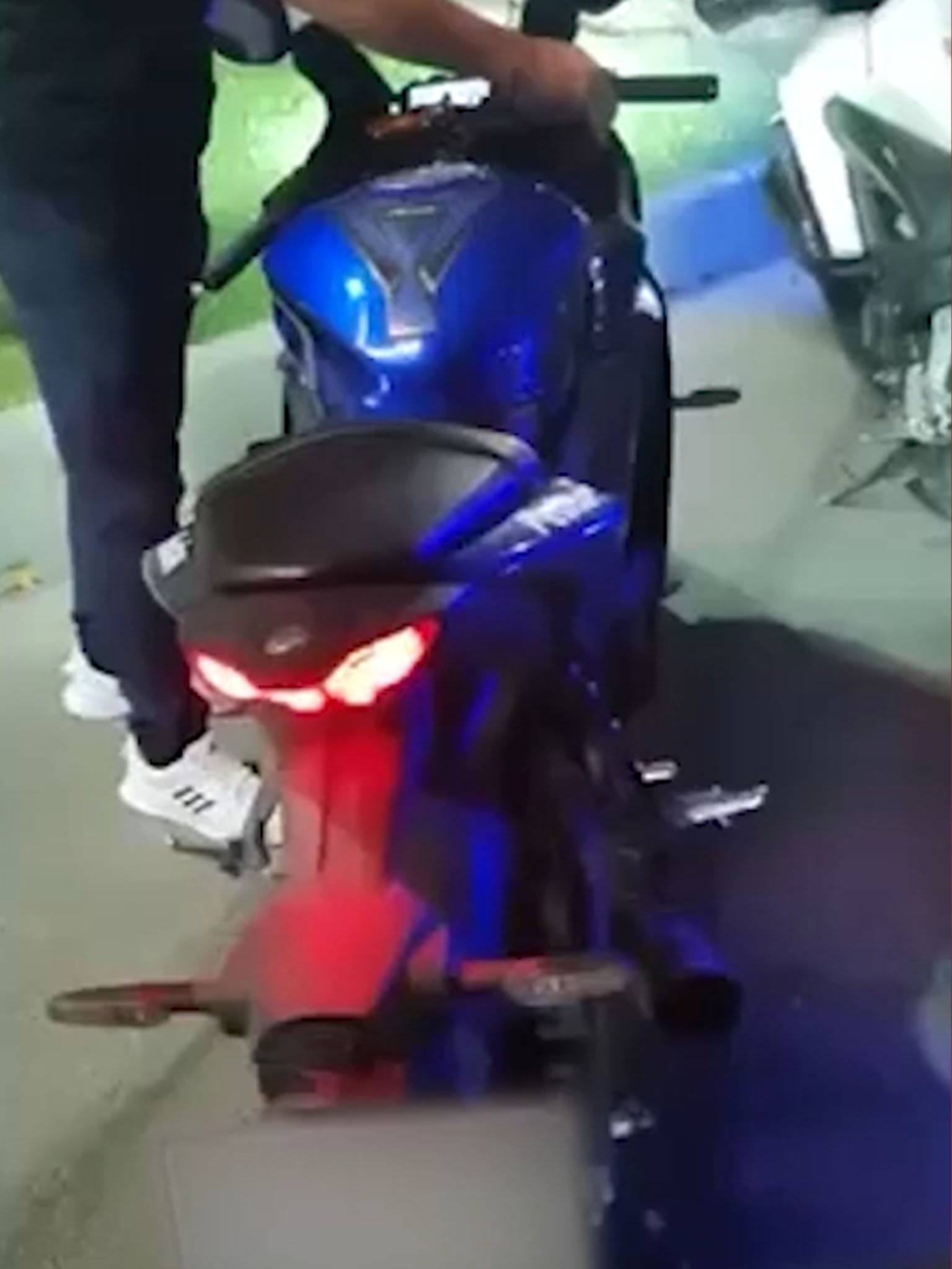 Abartı Egzoz Takılan Otomobil Ve Motosikletler Trafikten Men Ediliyor 4