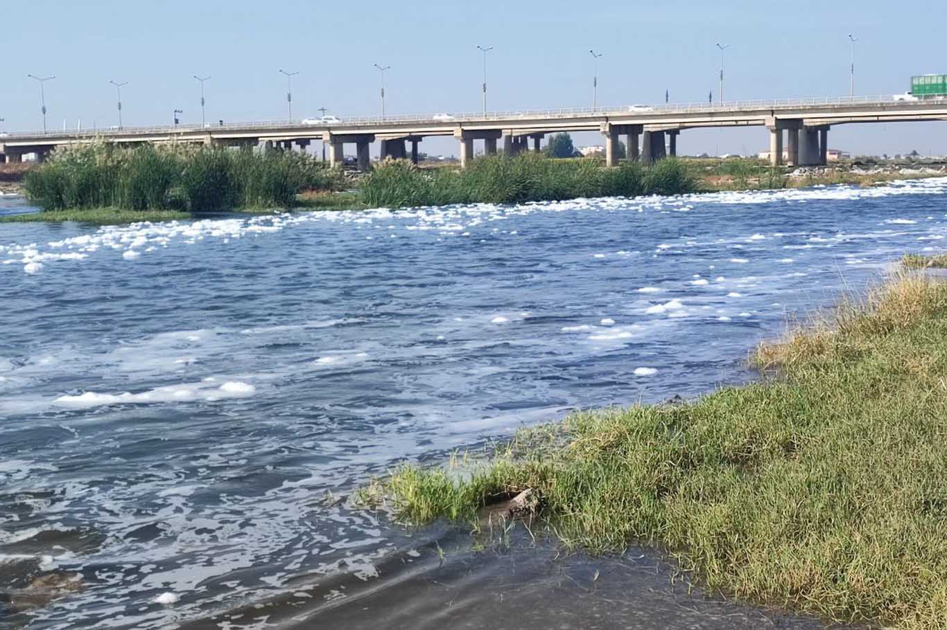 Bismil’de Dicle Nehri Köpük Akıyor 3