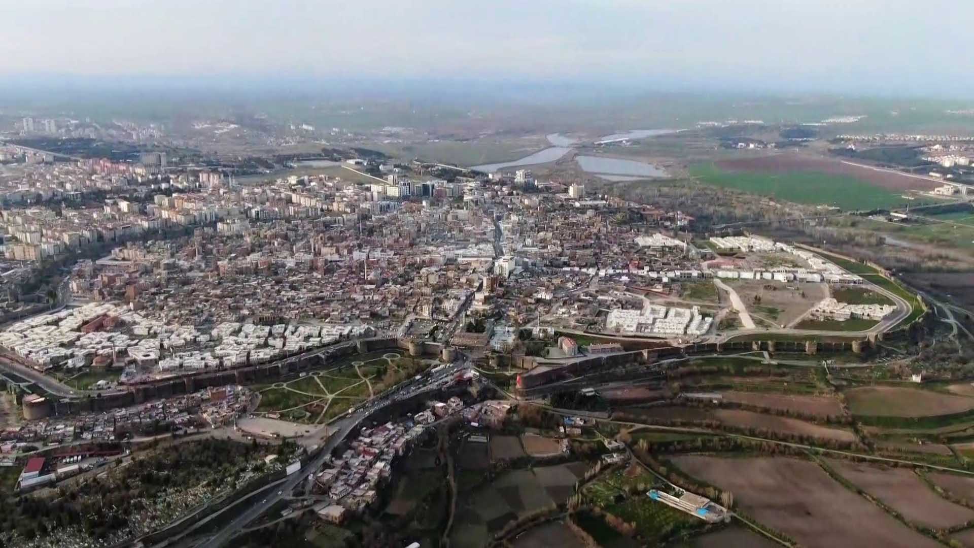 Diyarbakır Surları Ve On Gözlü Köprü’nün Yapılışı Yapay Zeka Ile Canlandırıldı 3