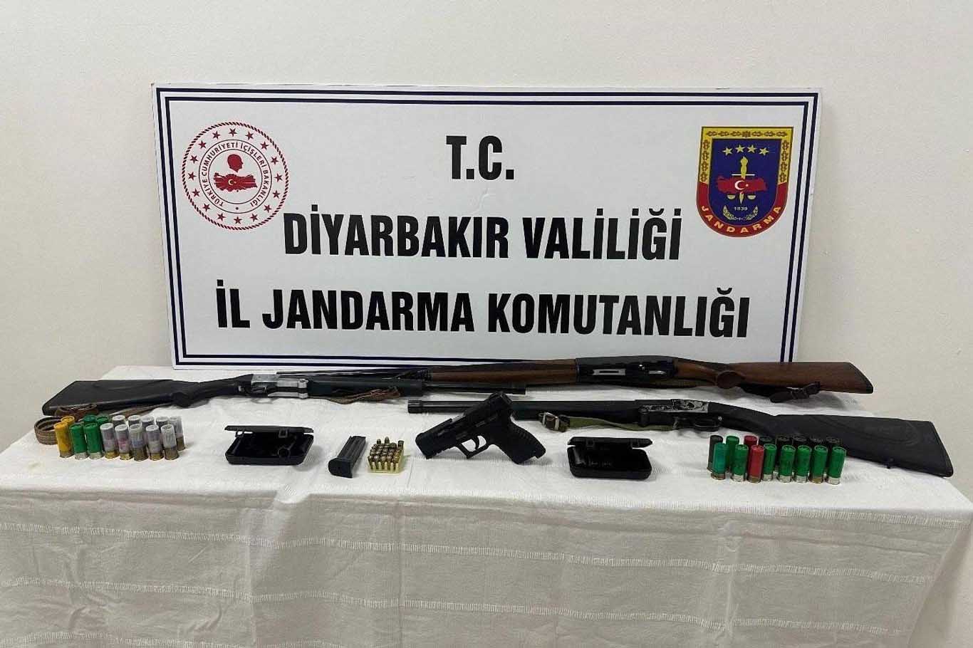 Diyarbakır’da 2 Kişiyi Uzun Namlulu Silahla Öldüren Şahıs Tutuklandı 1