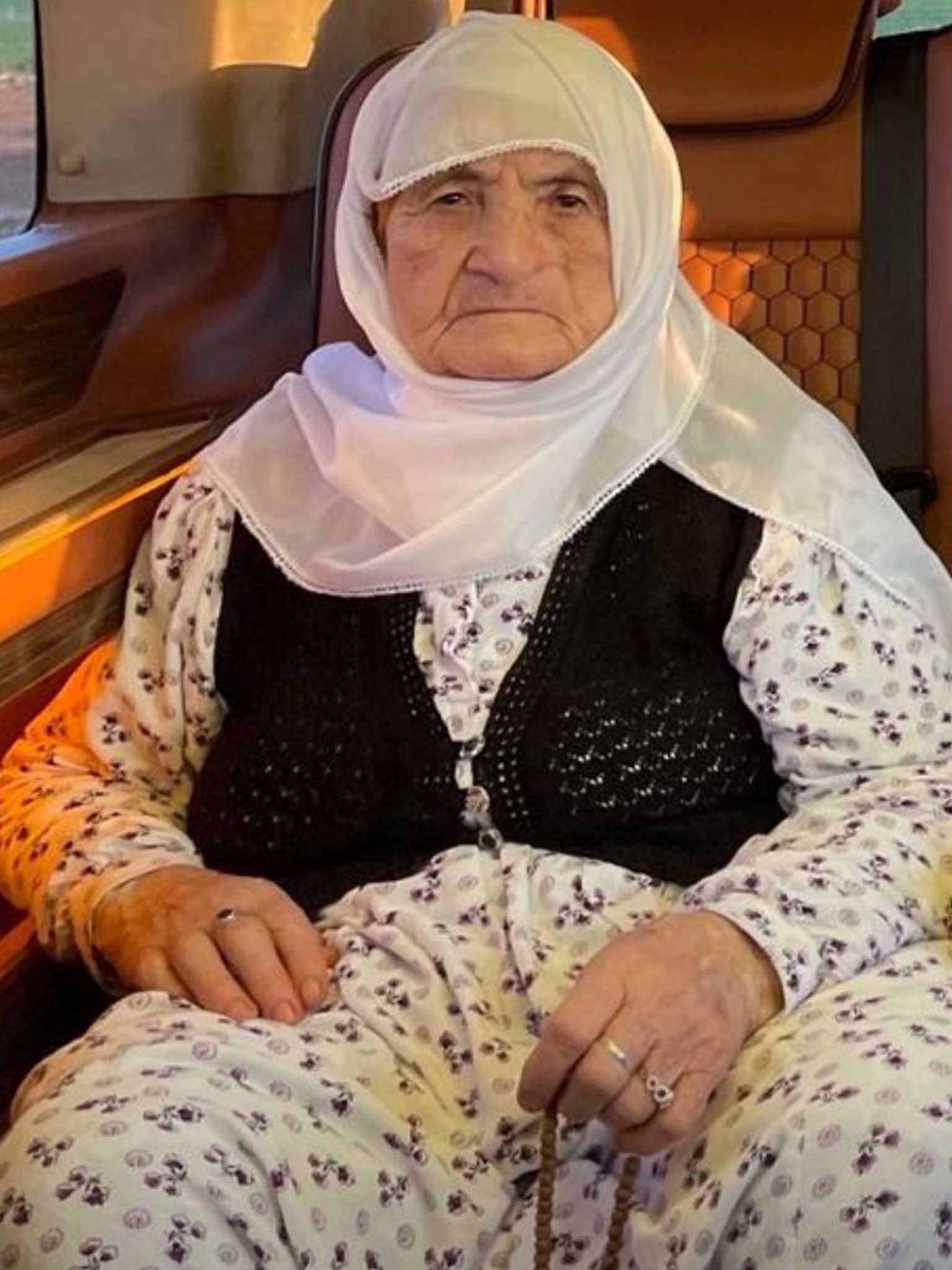 Sanayi Mahallesinde Hacı Bedriye Karagöz Vefat Etmiştir 1