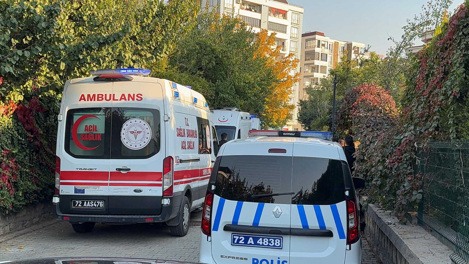 Villada Anne, Baba Ve Çocuklarının Cansız Bedenleri Bulundu 1