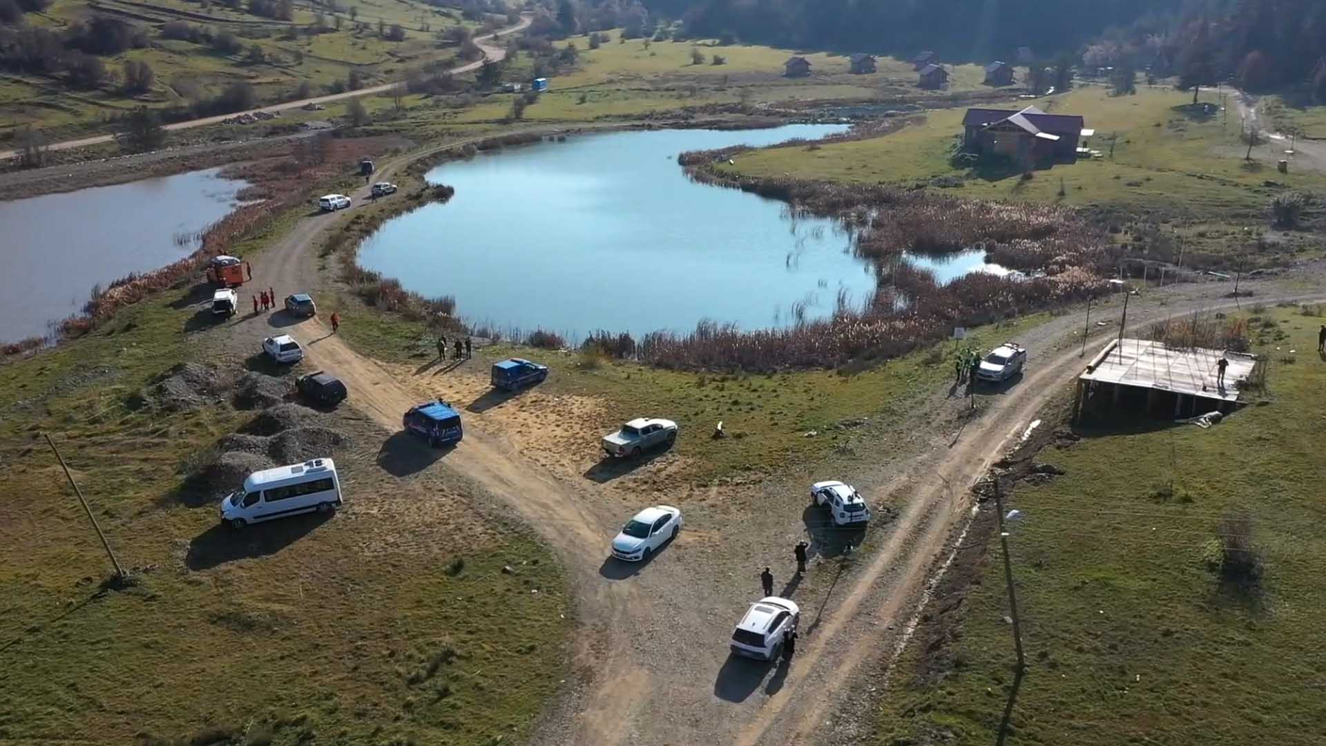 20 Yillik Beledi̇ye Başkani Gölette Ölü Bulundu 4