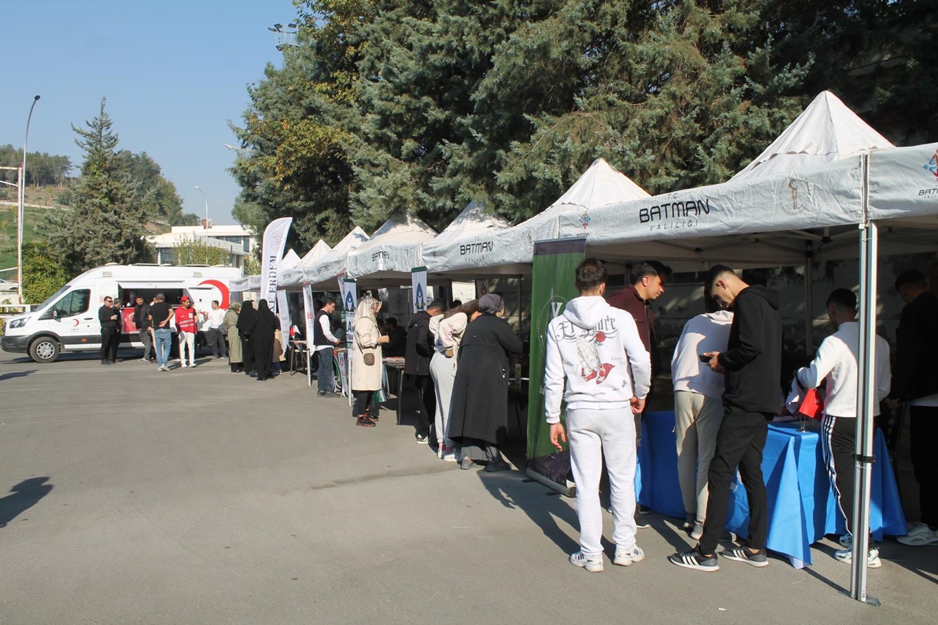 Batman Universitesinde Ogrenci Topluluklari Tanitim Gunleri Yapildi B4Eee8D8