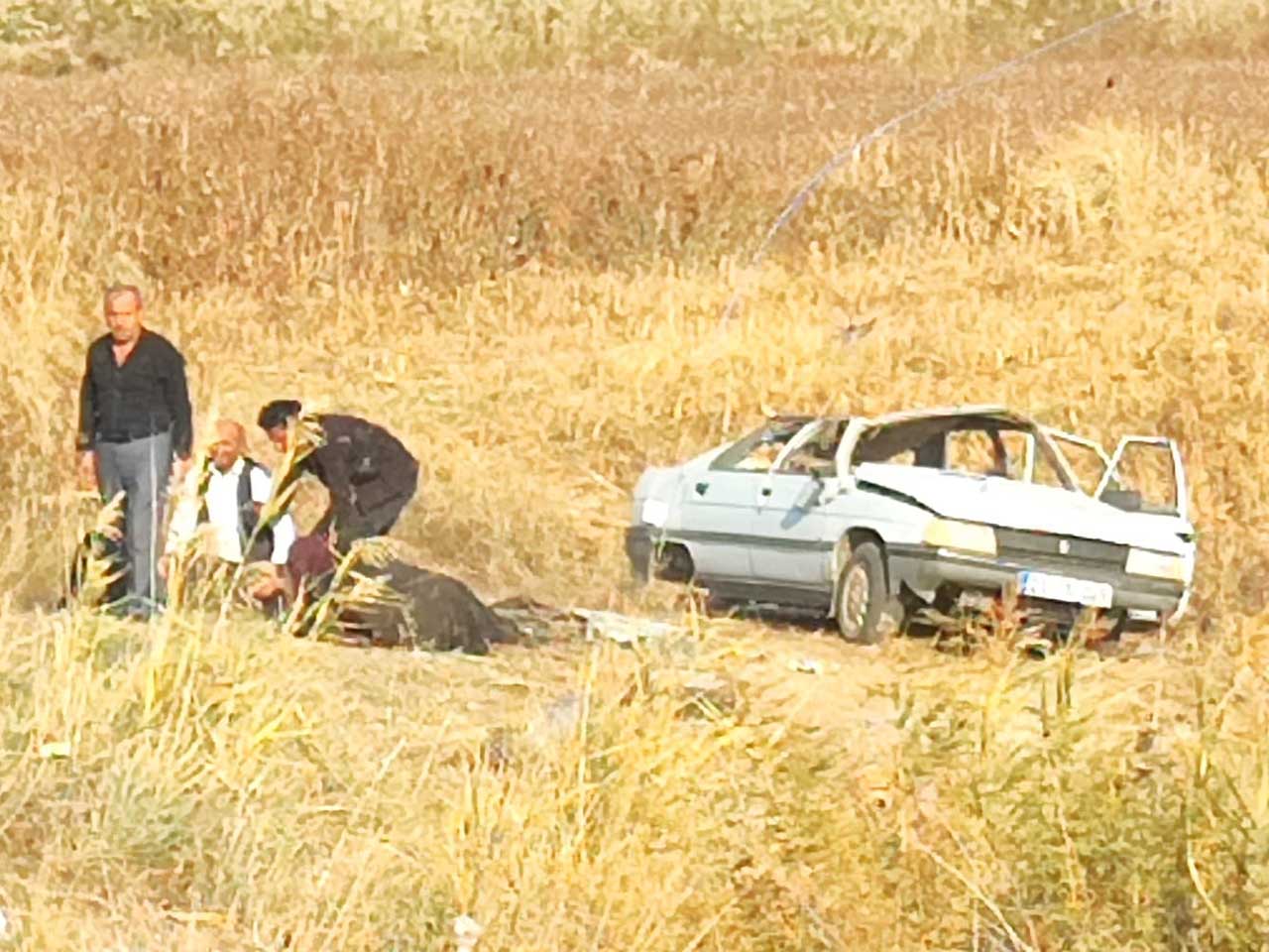 Bismil’de Takla Atan Otomobilde 2 Kişi Yaralandı 4