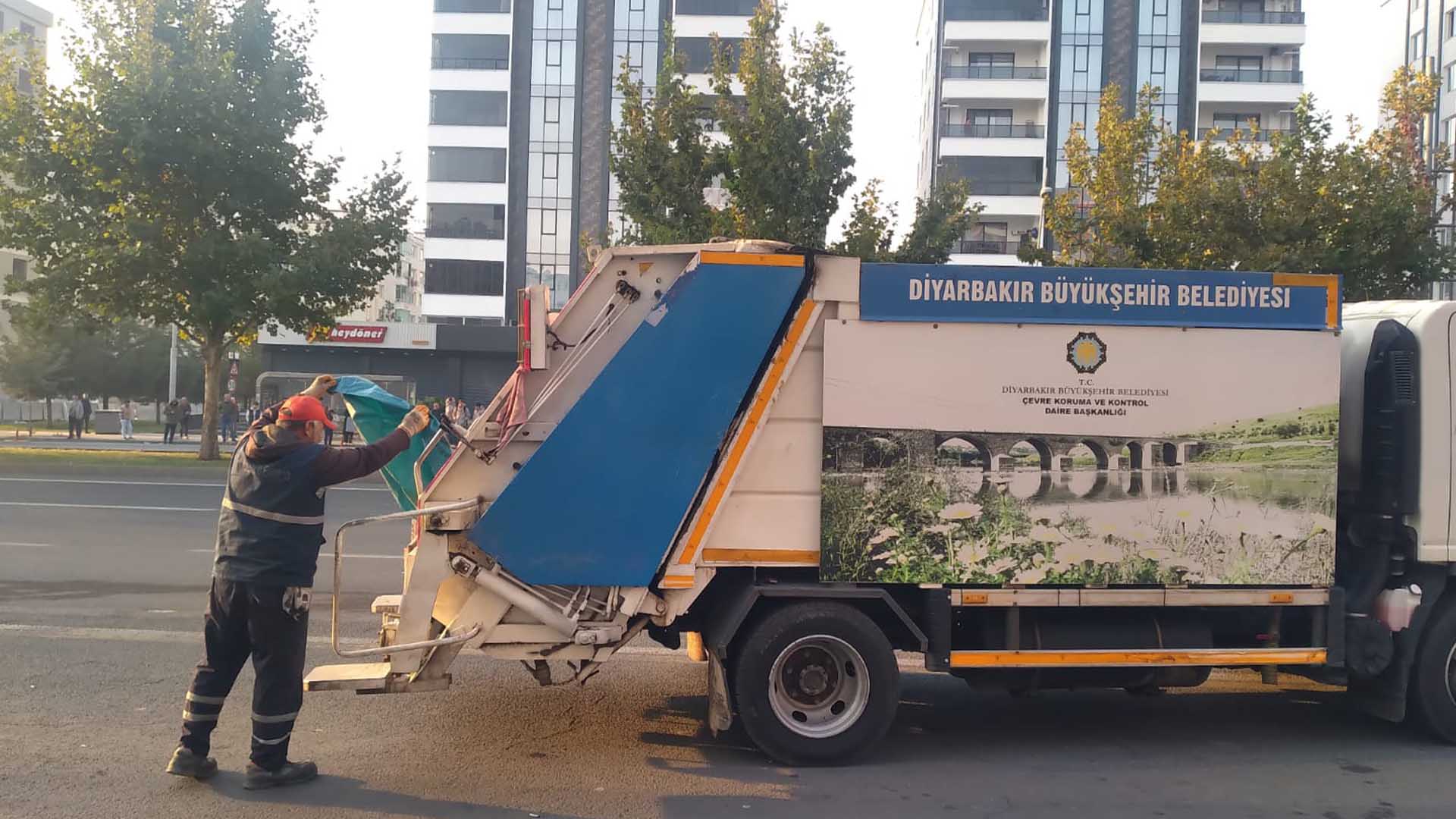 Diyarbakır’da Çöpler Artık Bu Saatlerde Toplanacak 1