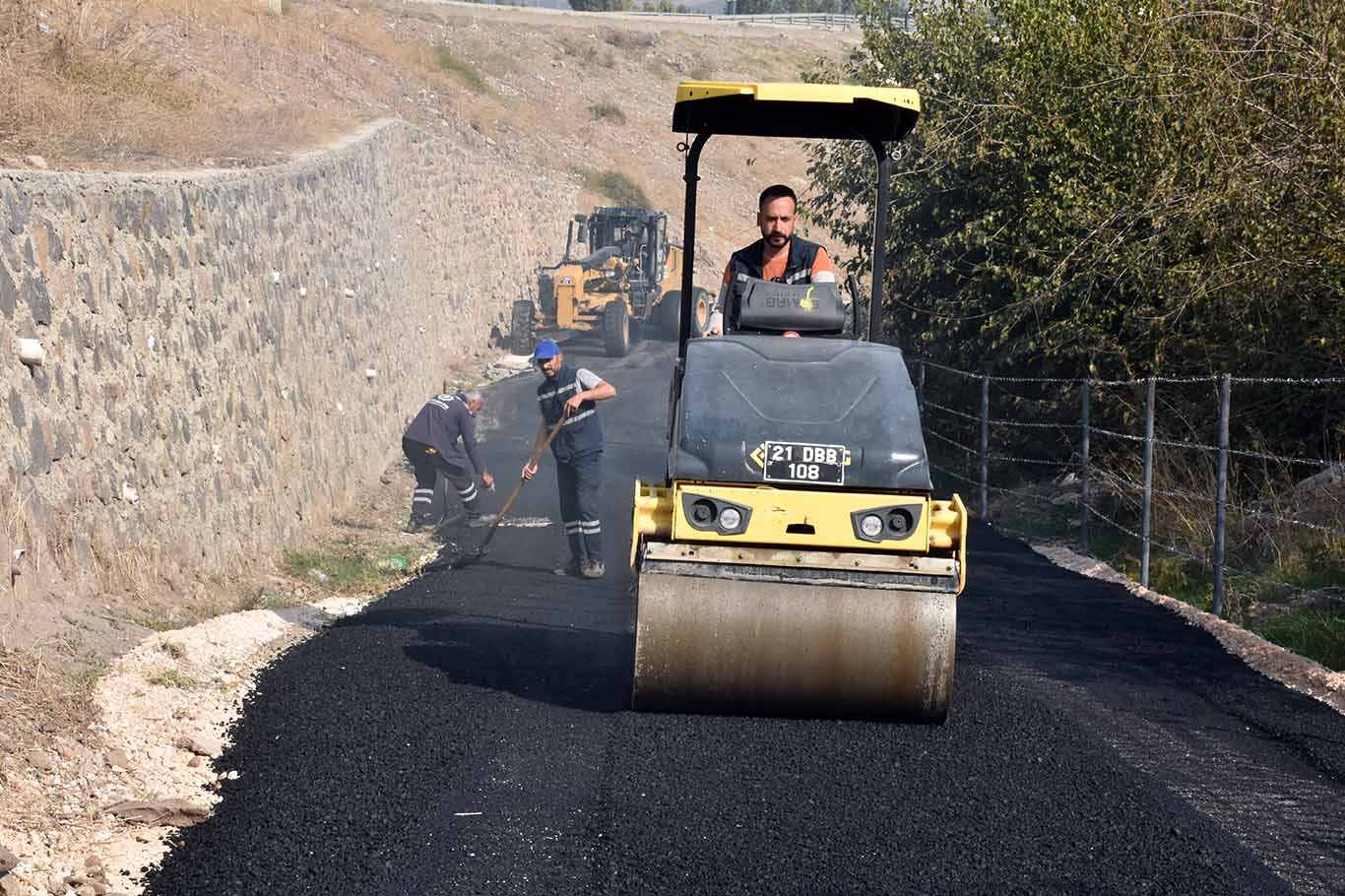 Diyarbakır’da Hevsel Bahçeleri Yolu Ve Fiskaya Merdivenleri Yenilendi 4