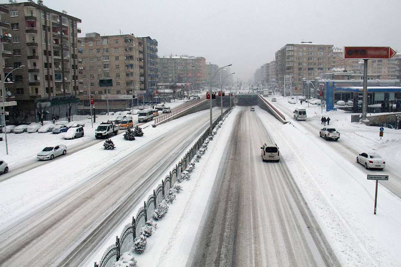 Diyarbakır’da Kar Yağışı Bekleniyor Sıcaklıklar 10 Derece Birden Düşecek 2