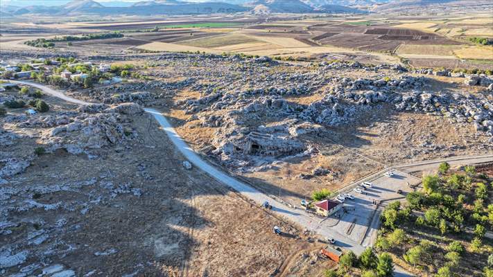 Diyarbakır'da Tarihi Hilar Kaya Mezarları Ören Yeri Olarak Tescillendi 1