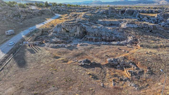 Diyarbakır'da Tarihi Hilar Kaya Mezarları Ören Yeri Olarak Tescillendi 7