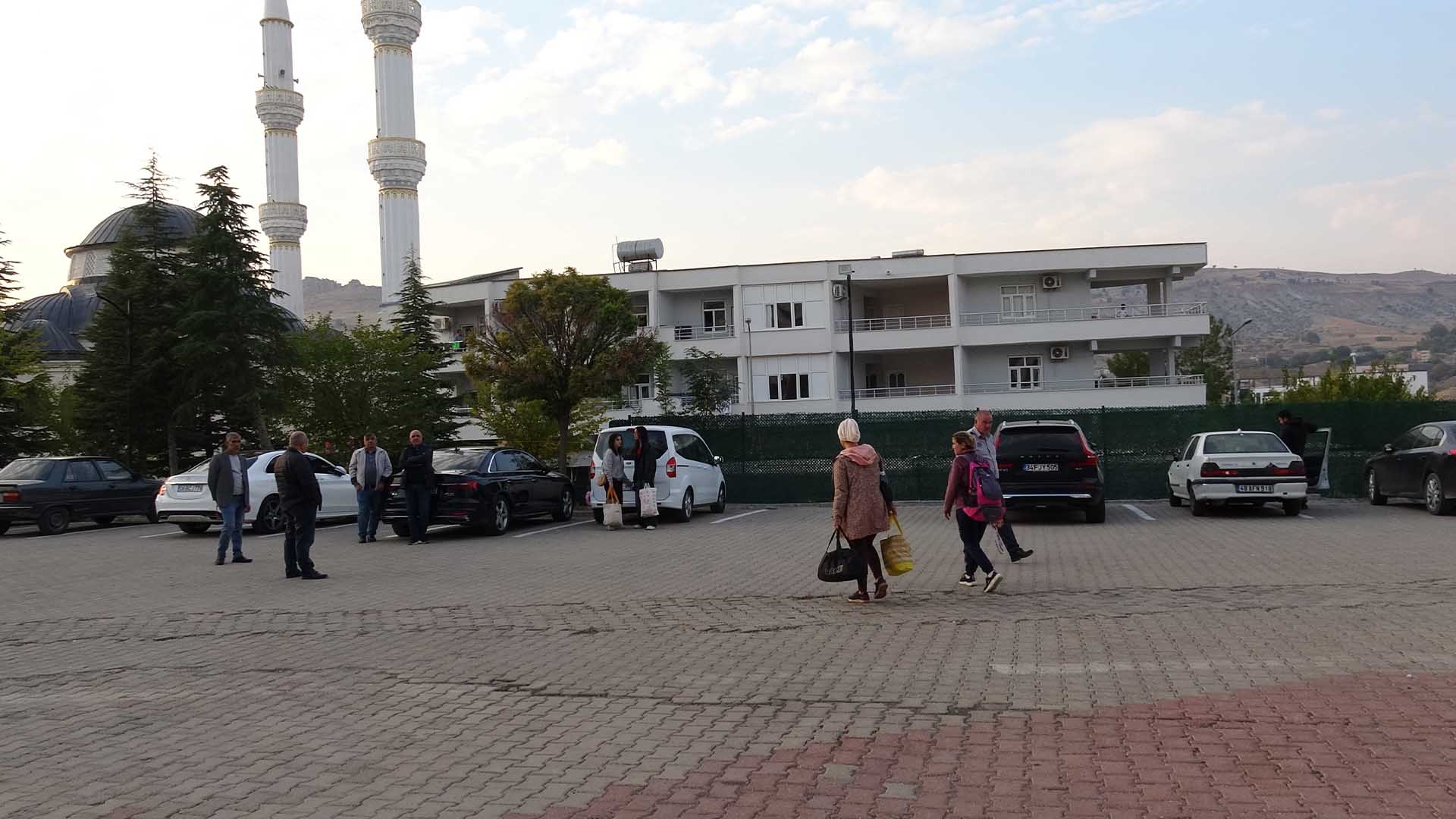 Diyarbakır'da Tedavi Için Gidiliyor İtalya'daki Ile Aynı 2