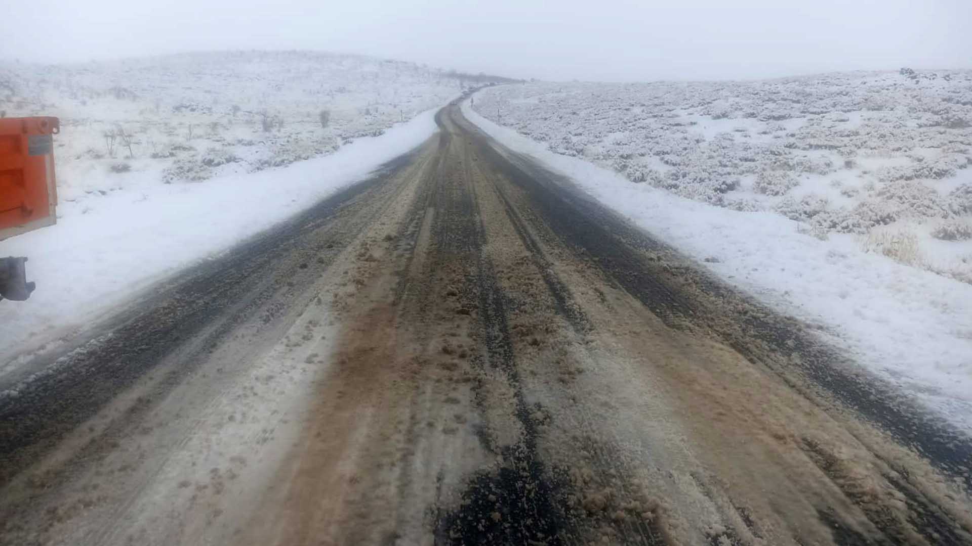 Şanlıurfa Diyarbakır Karayolu Kar Nedeniyle Kapandı 3