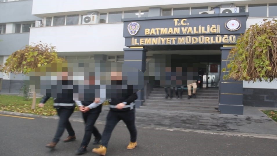 Batman’da 95 Ton Ham Petrol Çalıp Sattılar 3 Tutuklama 1