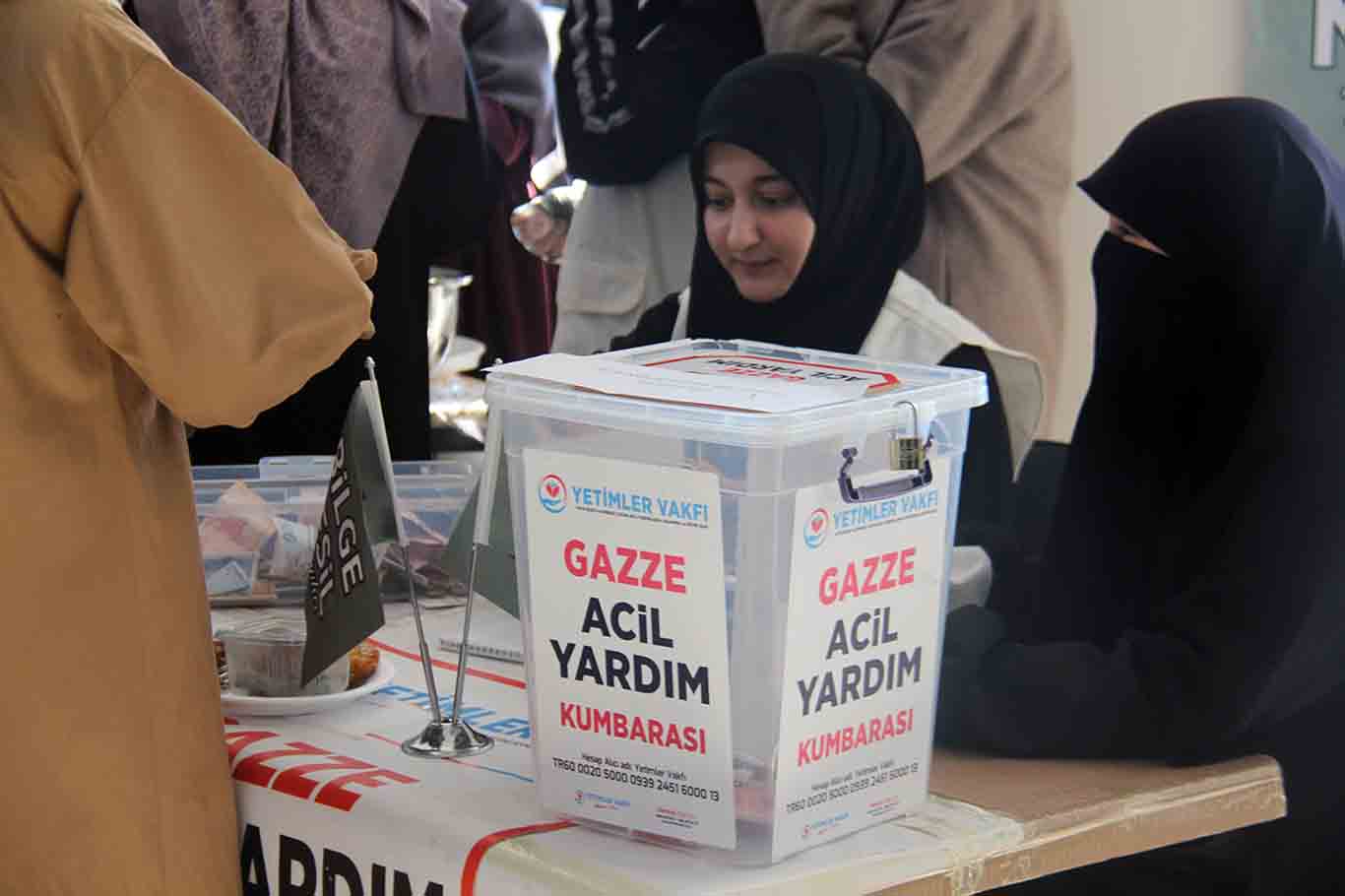 Diyarbakır Dicle Üniversitesi’nde Gazze Yararına Kermes 4