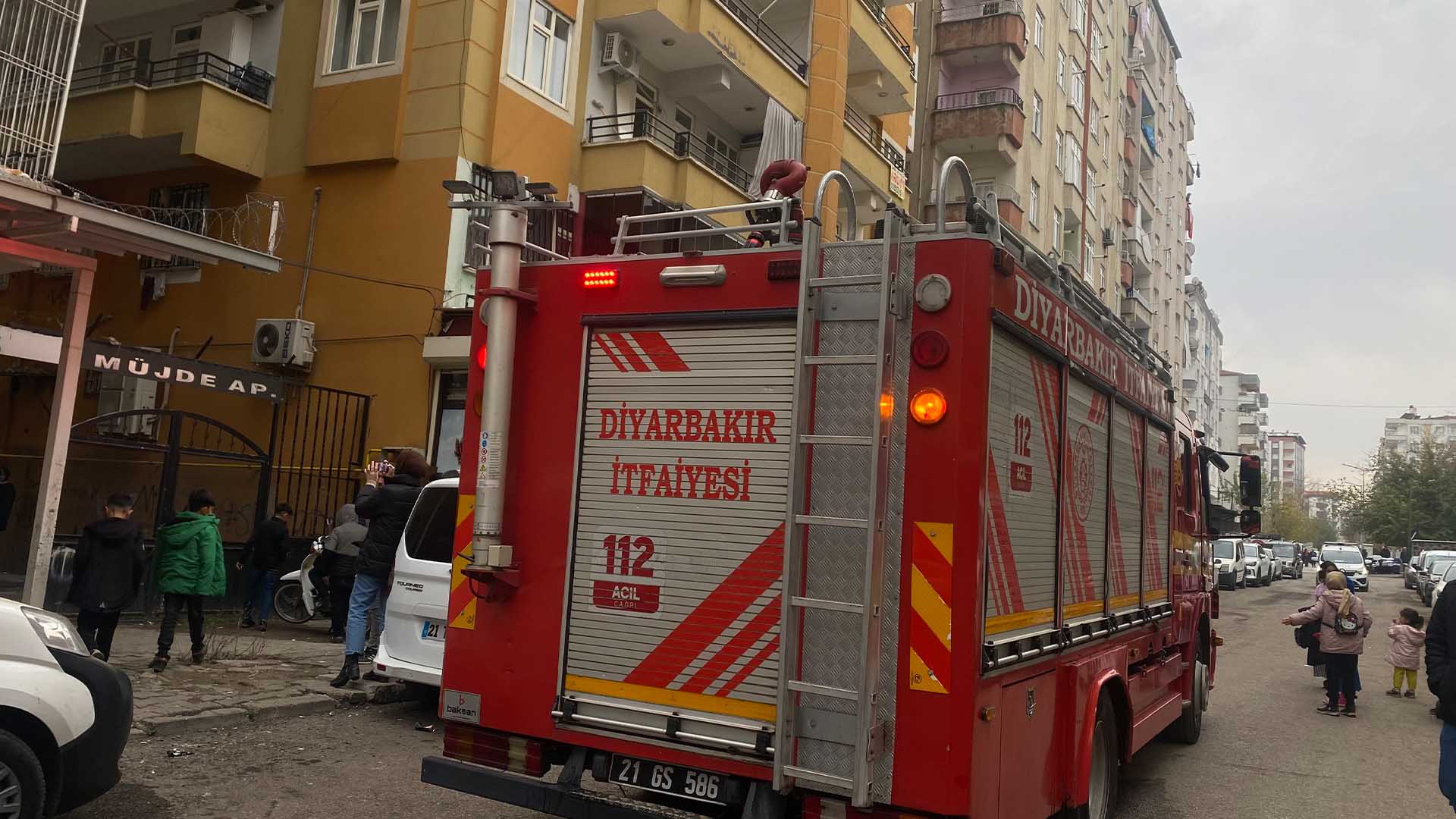 Diyarbakır’da Banyo Sobası Yangına Neden Oldu 1