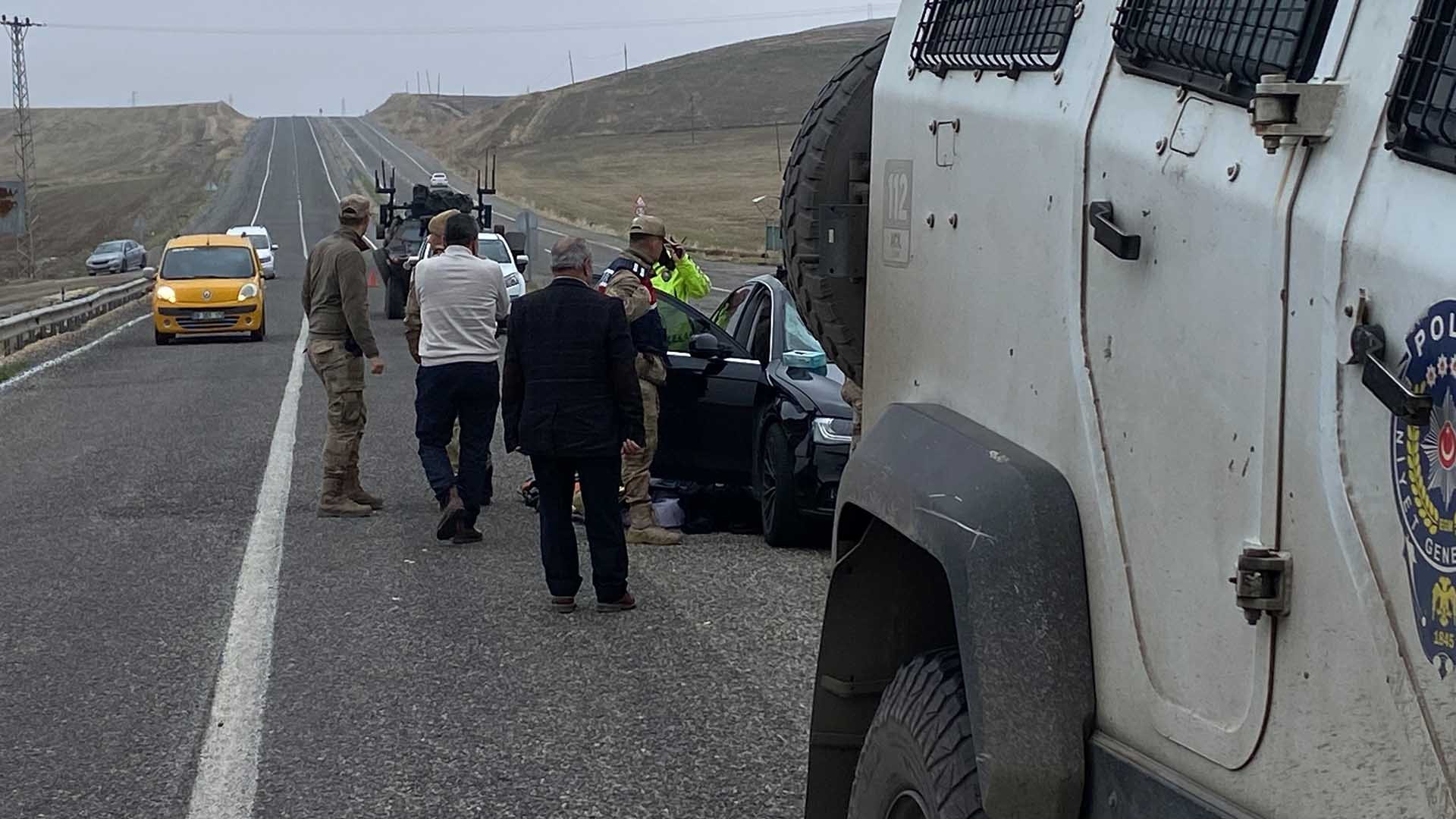 Diyarbakır’da Inanılmaz Kaza 1 Kişi Yaşamını Yitirdi 4