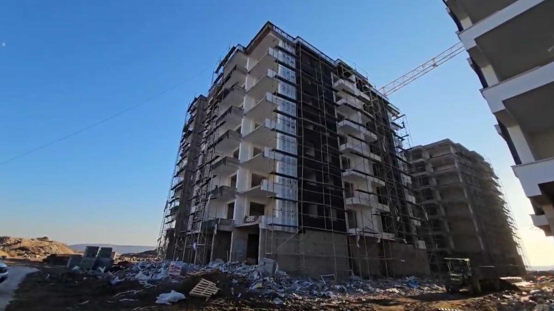 Diyarbakır’da Inşaatta Ağır Yaralı Halde Bulunan Şahıs Hastanede Hayatını Kaybetti 1