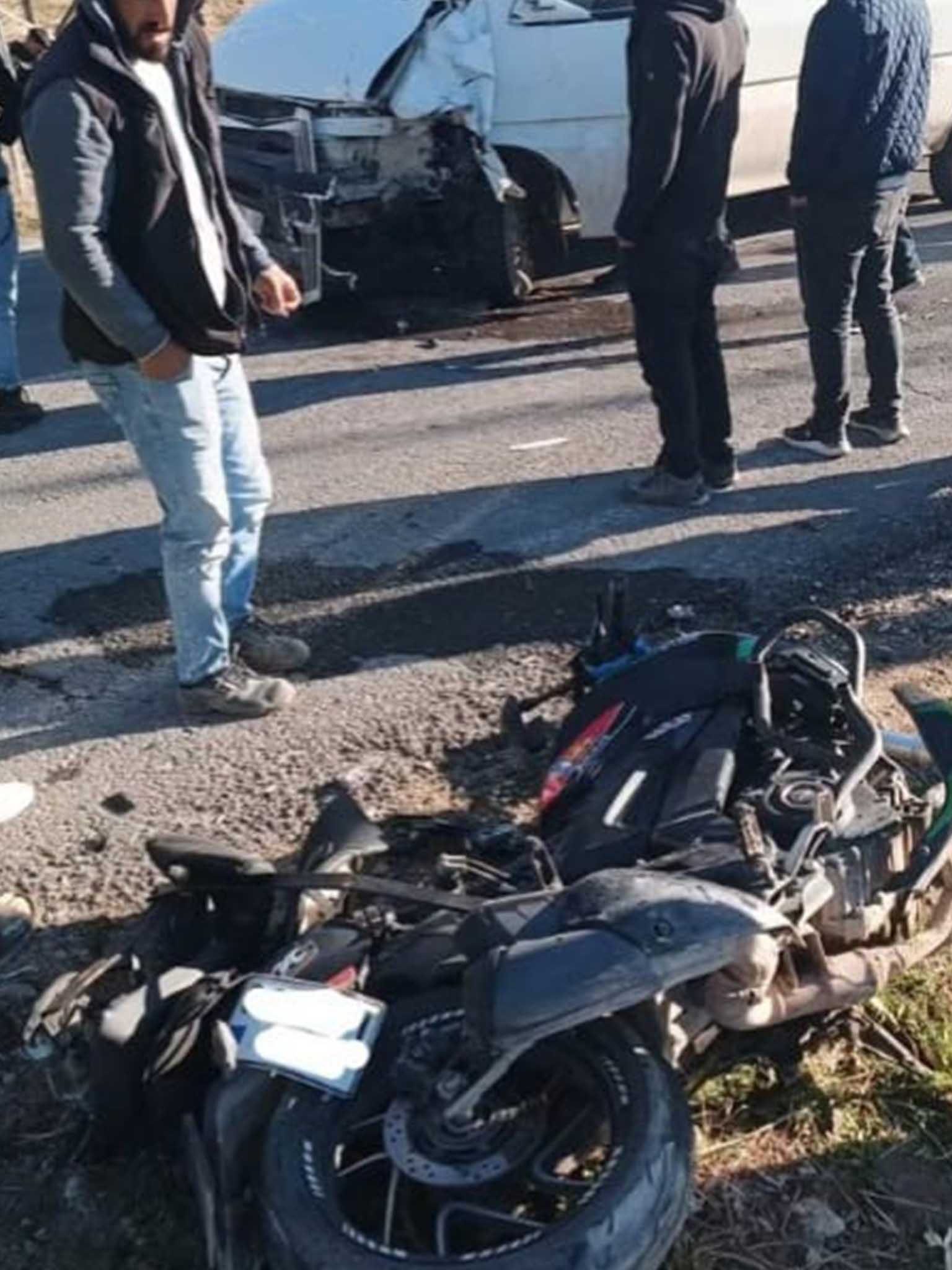 Diyarbakır’da Kaza Motosiklet Sürücüsü Öldü 2