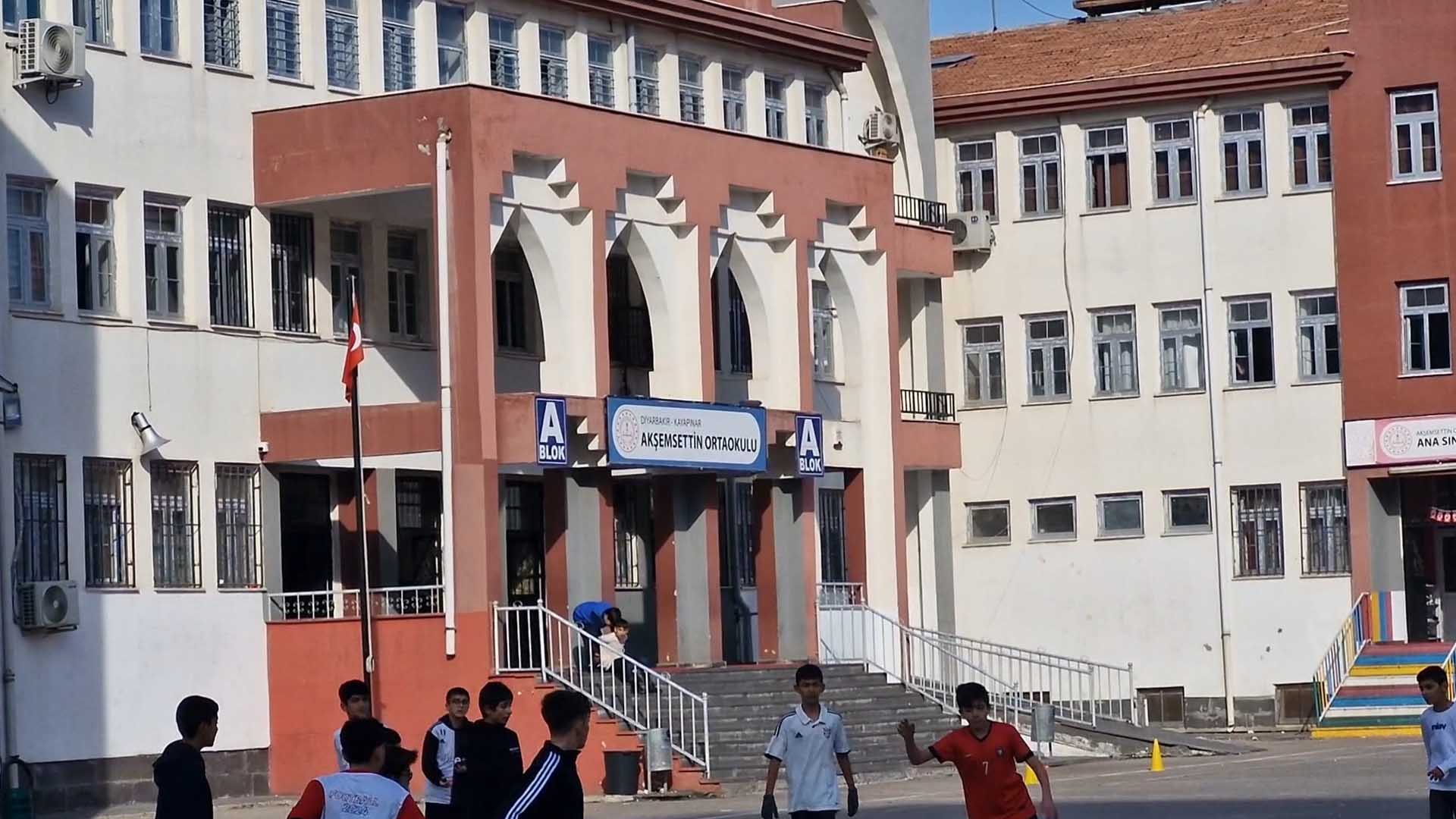 Diyarbakır’da Kimyasal Alarmı Kbrn Ekipleri Harekete Geçti 3