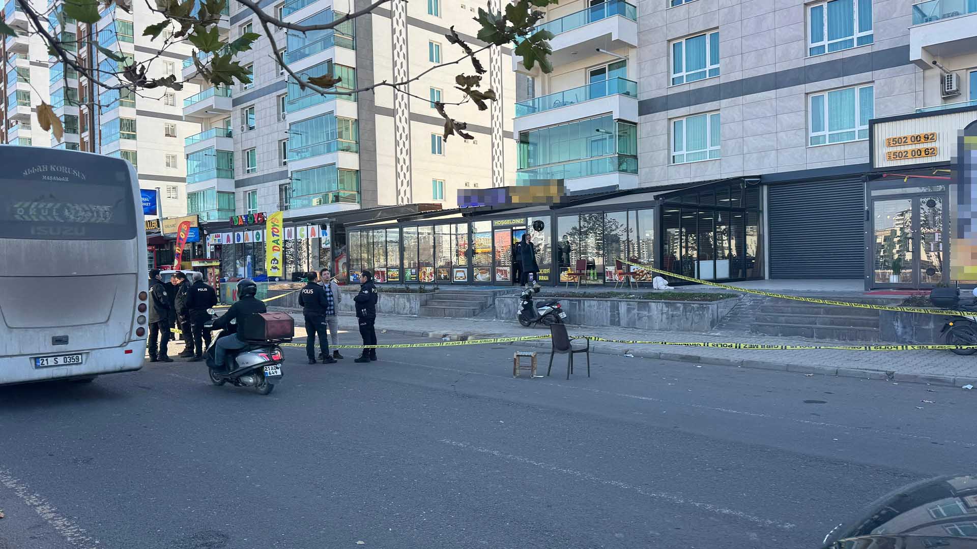 Diyarbakır’da Silahlı Kavga 1’I Ağır, 4 Yaralı 4