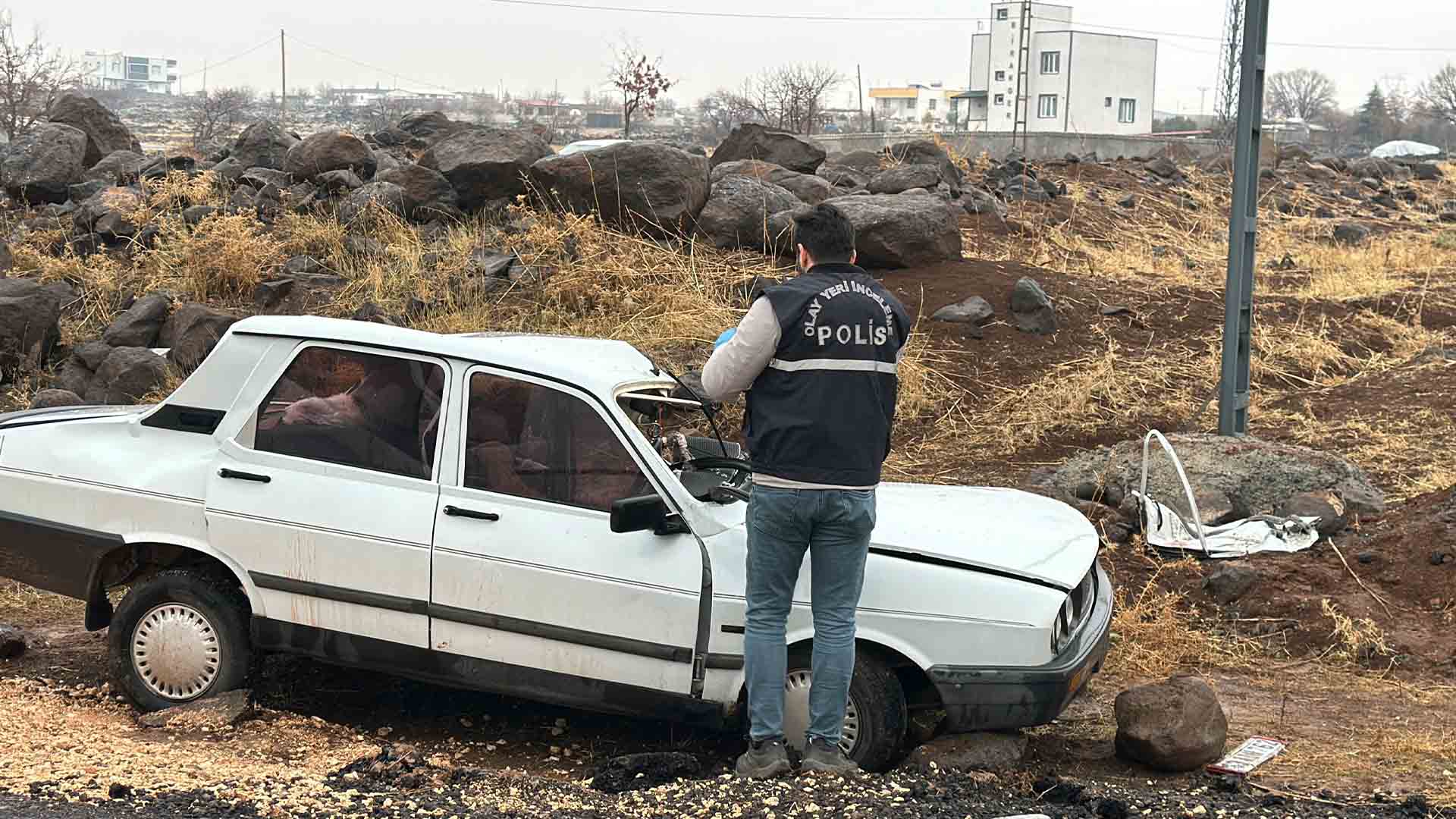 Kamyon Ile Otomobil Çarpıştı 1 Kişi Öldü, 3 Kişi Yaralandı 2