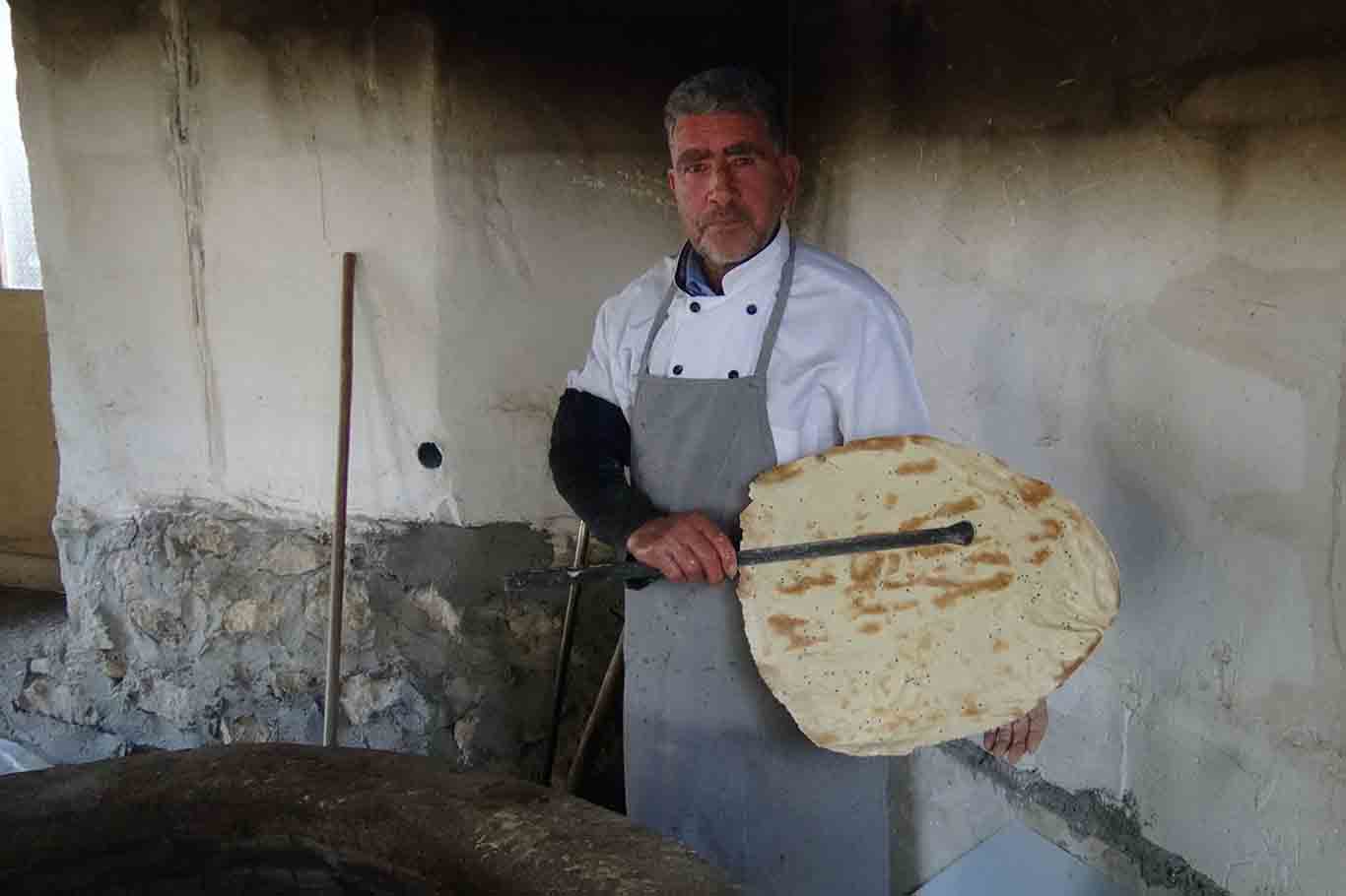 200 Yıllık Tescilli Tandır Ekmeği Geleneği Yaşatılıyor 2