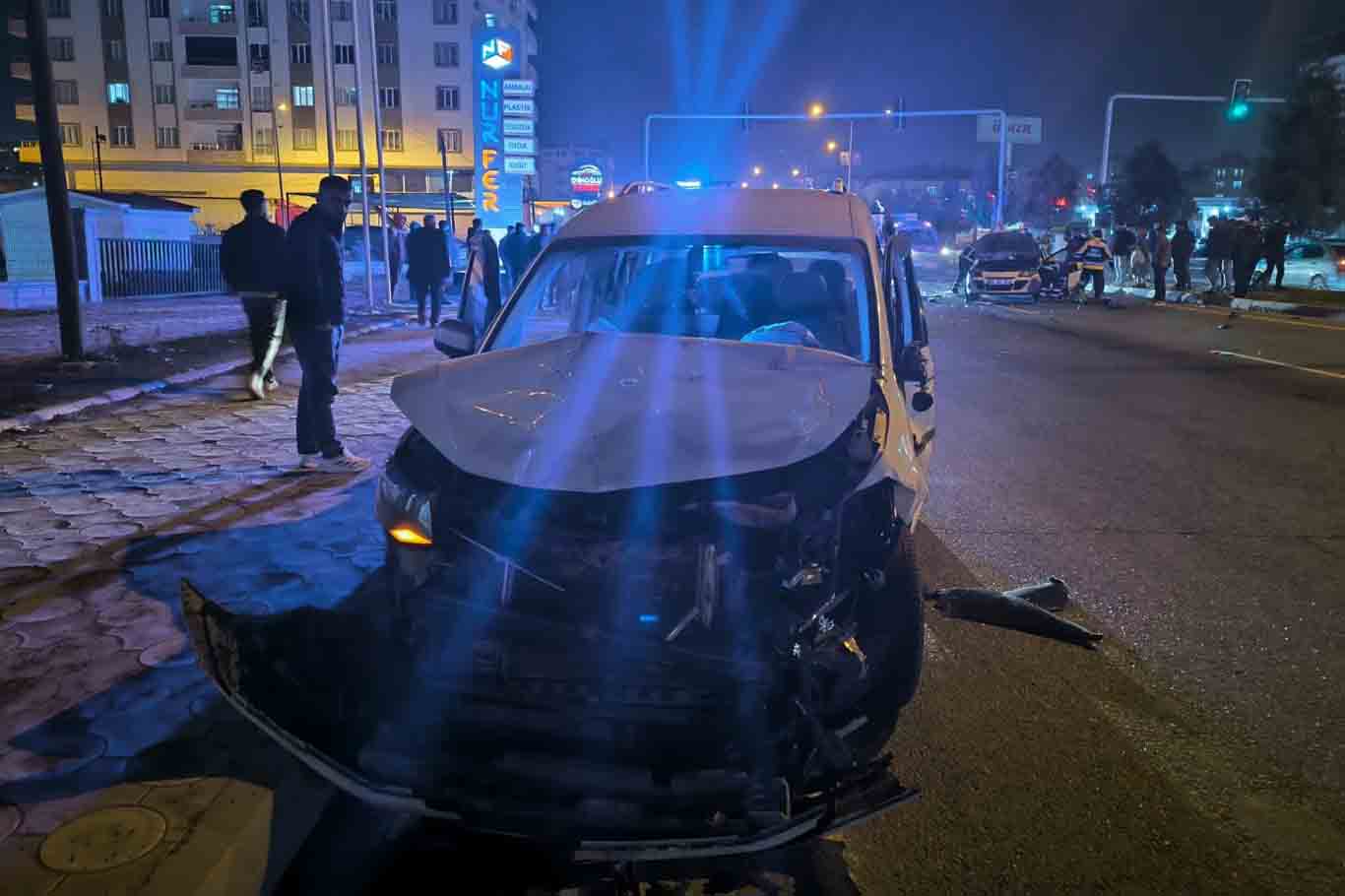 Batman’da Meydana Gelen Trafik Kazasında 5 Kişi Yaralandı 2