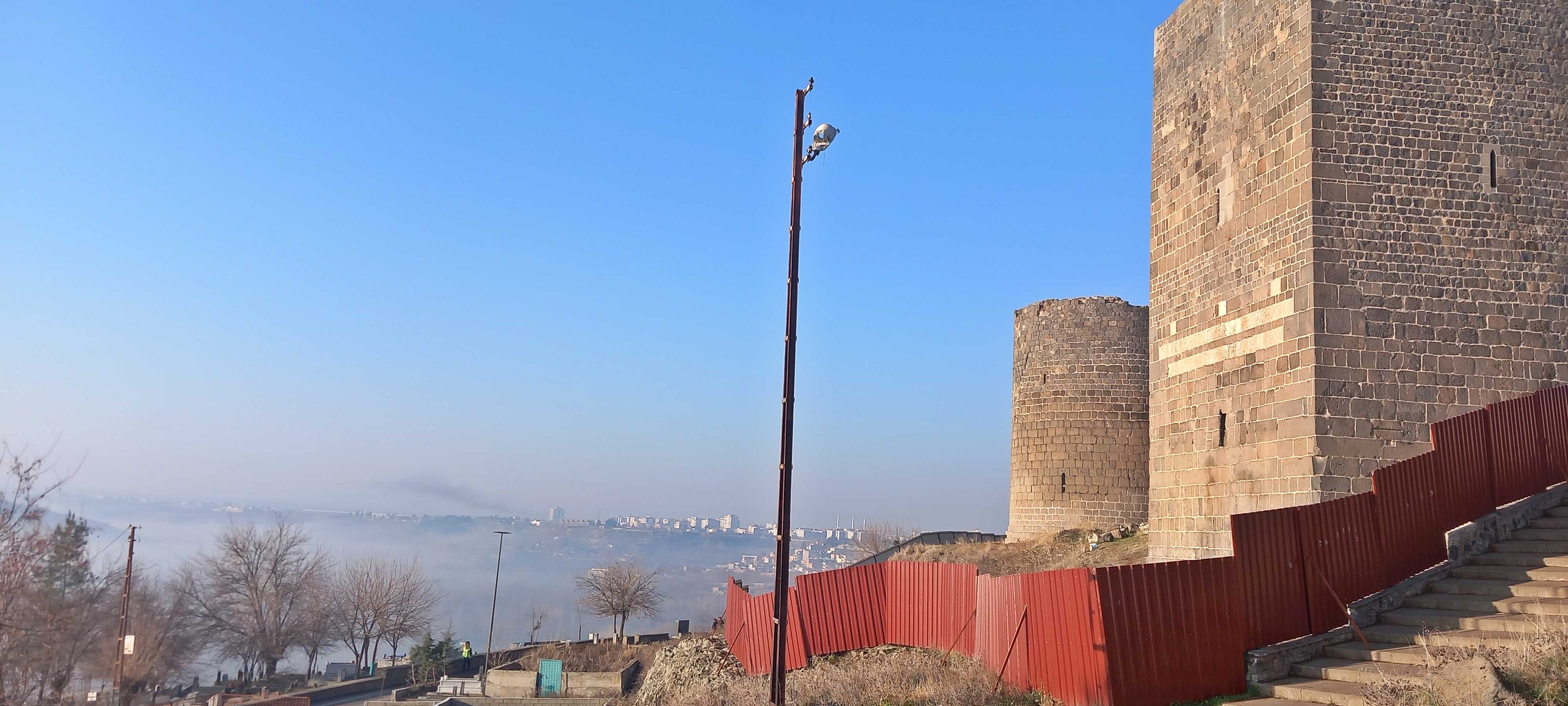 Diyarbakır Hevsel Bahçeleri’de Sis Bulutları, Kartpostallık Görüntüler Oluşturdu 6