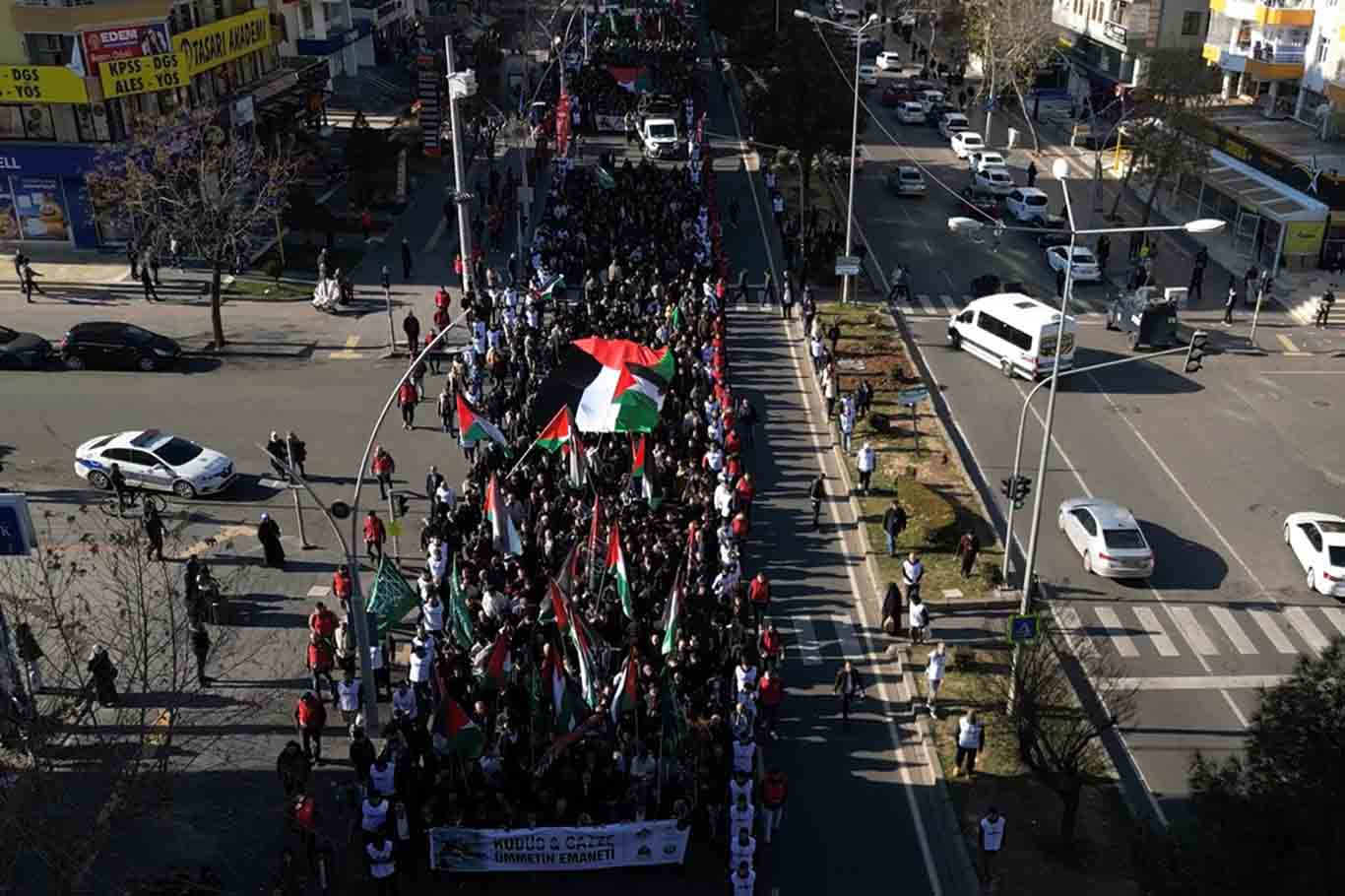 Diyarbakır'da Dünya Kudüs Haftası Etkinliğine Hamas Yöneticisi De Katıldı 3