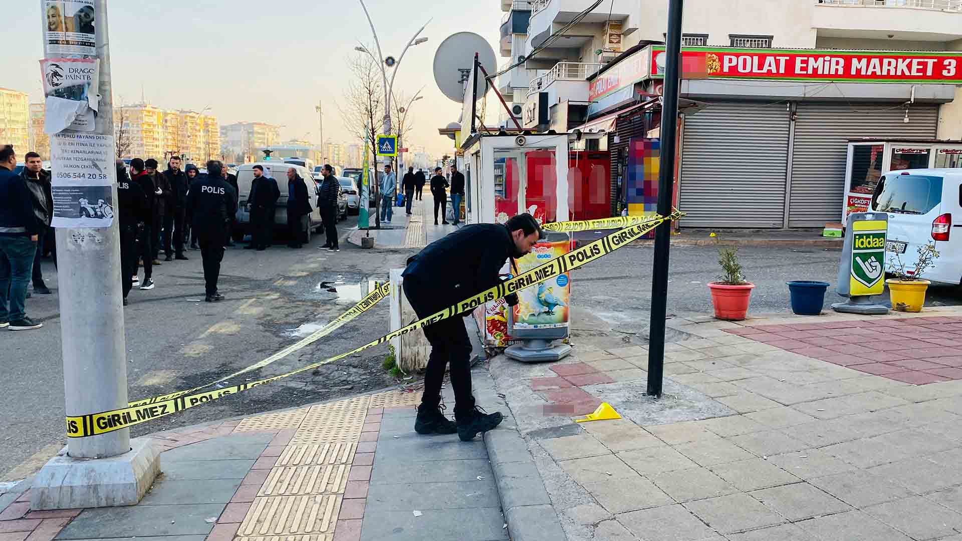 Diyarbakır’da Silahlı Kavga; Bir Kadın Ağır Yaralandı 2