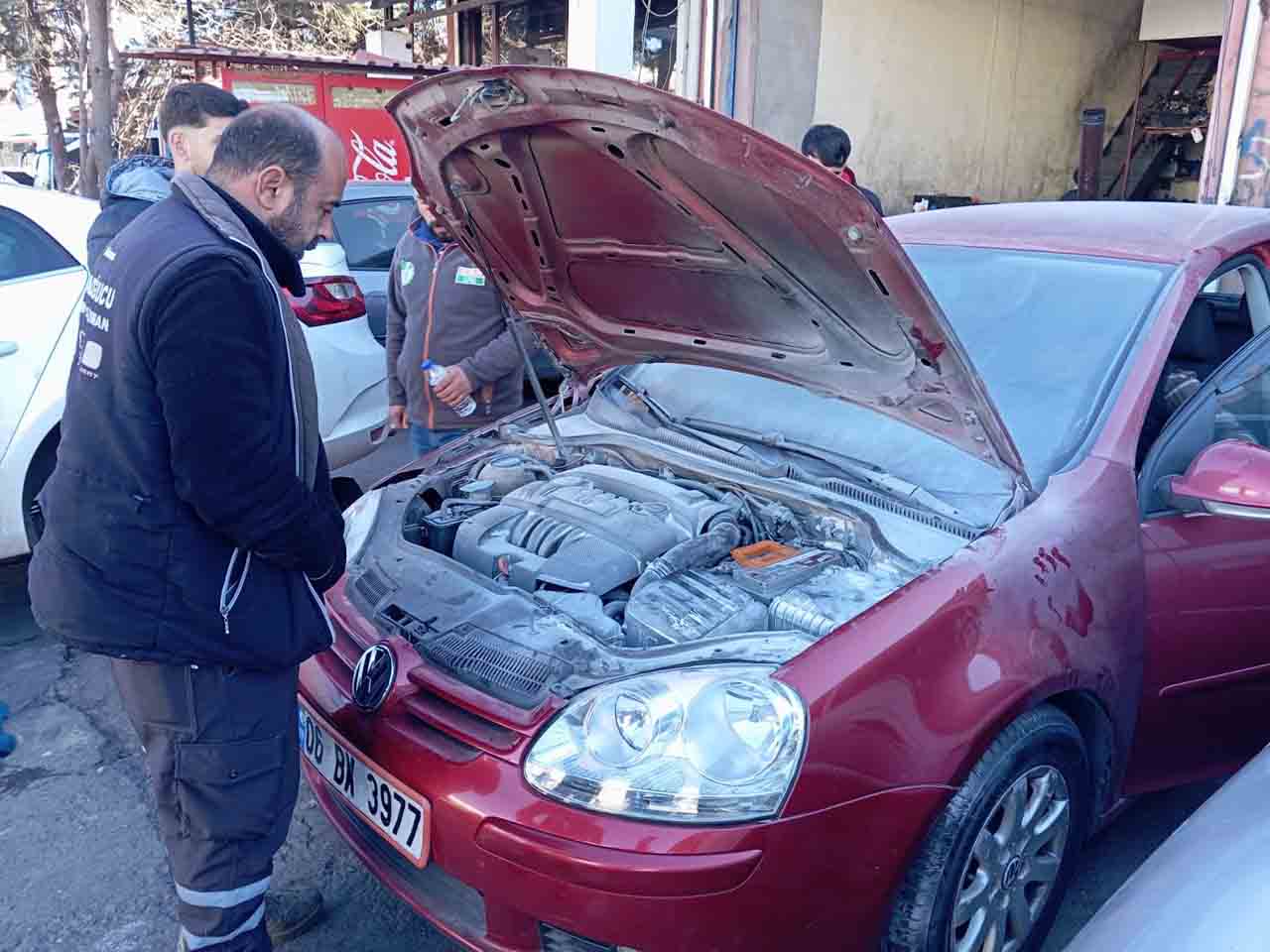 Diyarbakır’da Uzmanından Uyarı; Araçlar Bu Nedenle Yanıyor 1