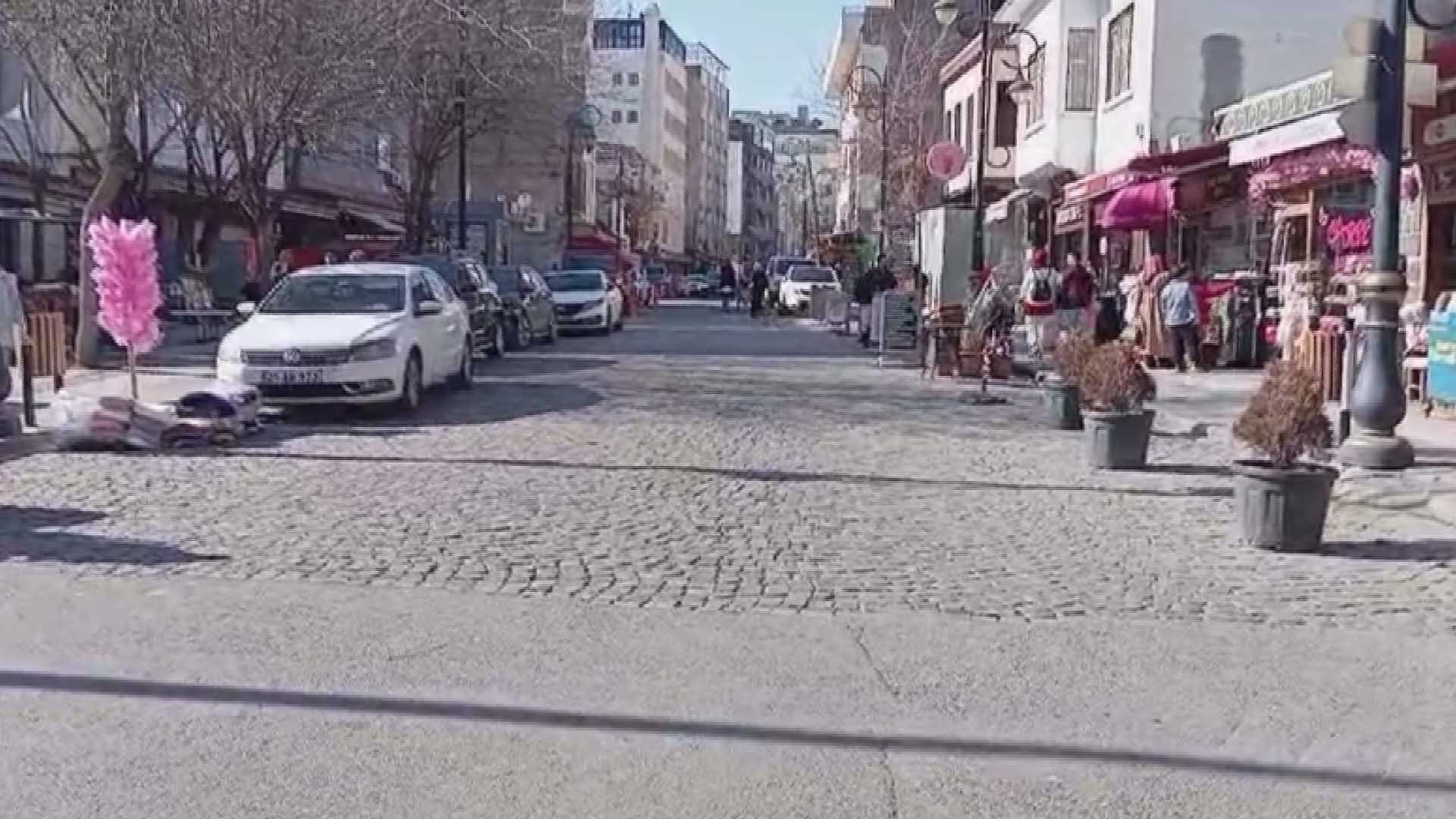 Diyarbakır'ın Tarihi Dokusuna Yakışmayan Görüntüler 2